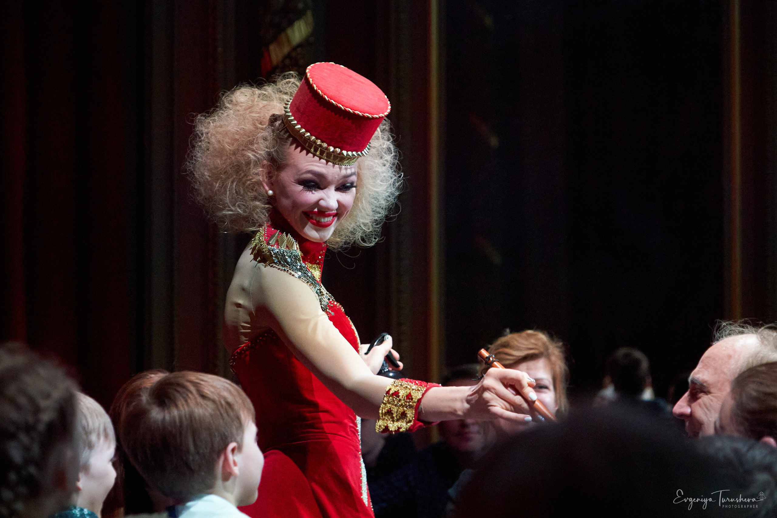 Лига Волшебников объединила лучших представителей иллюзионного жанра. Фотограф Евгения Турушева