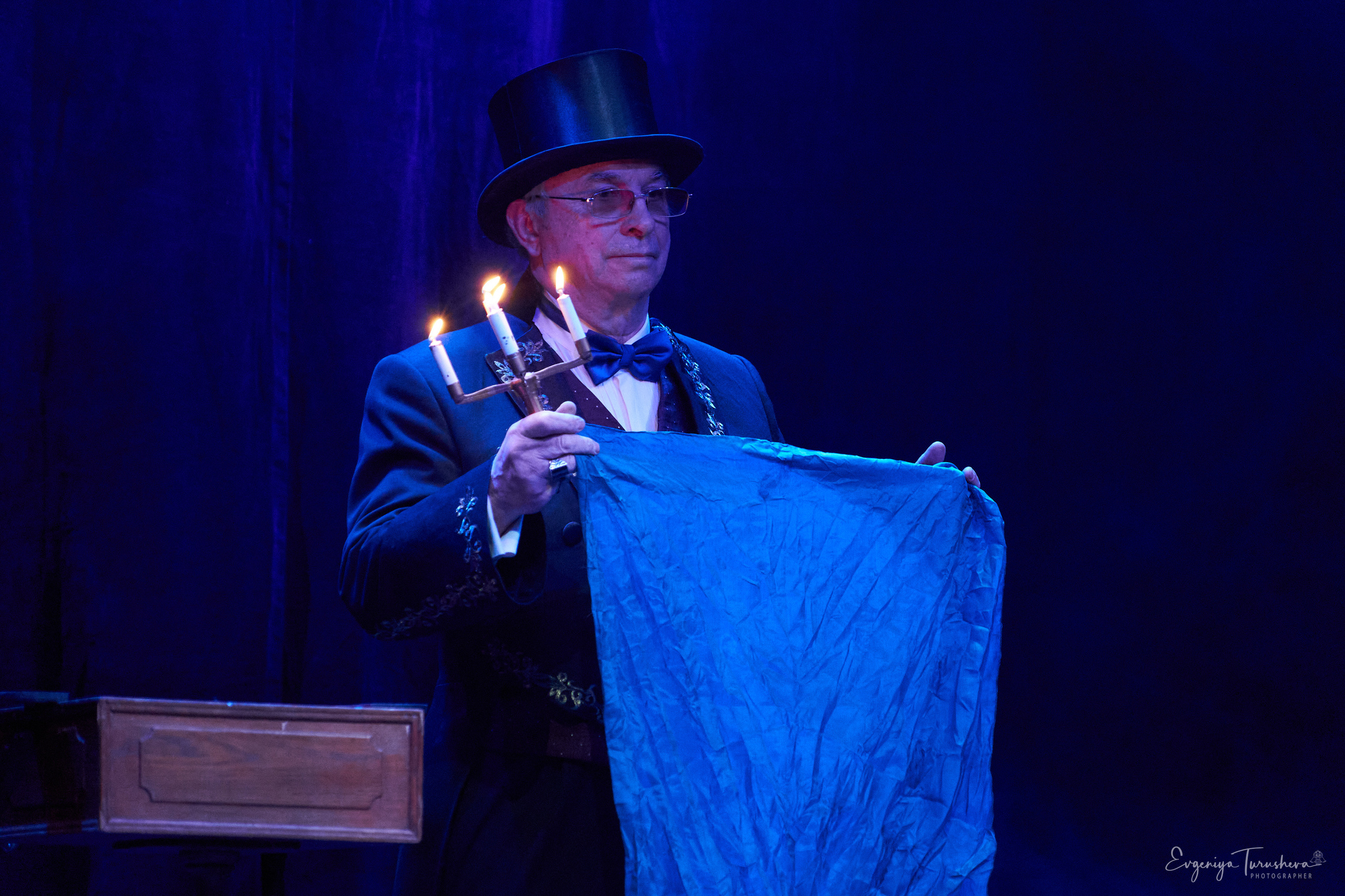 Лига Волшебников объединила лучших представителей иллюзионного жанра. Фотограф Евгения Турушева