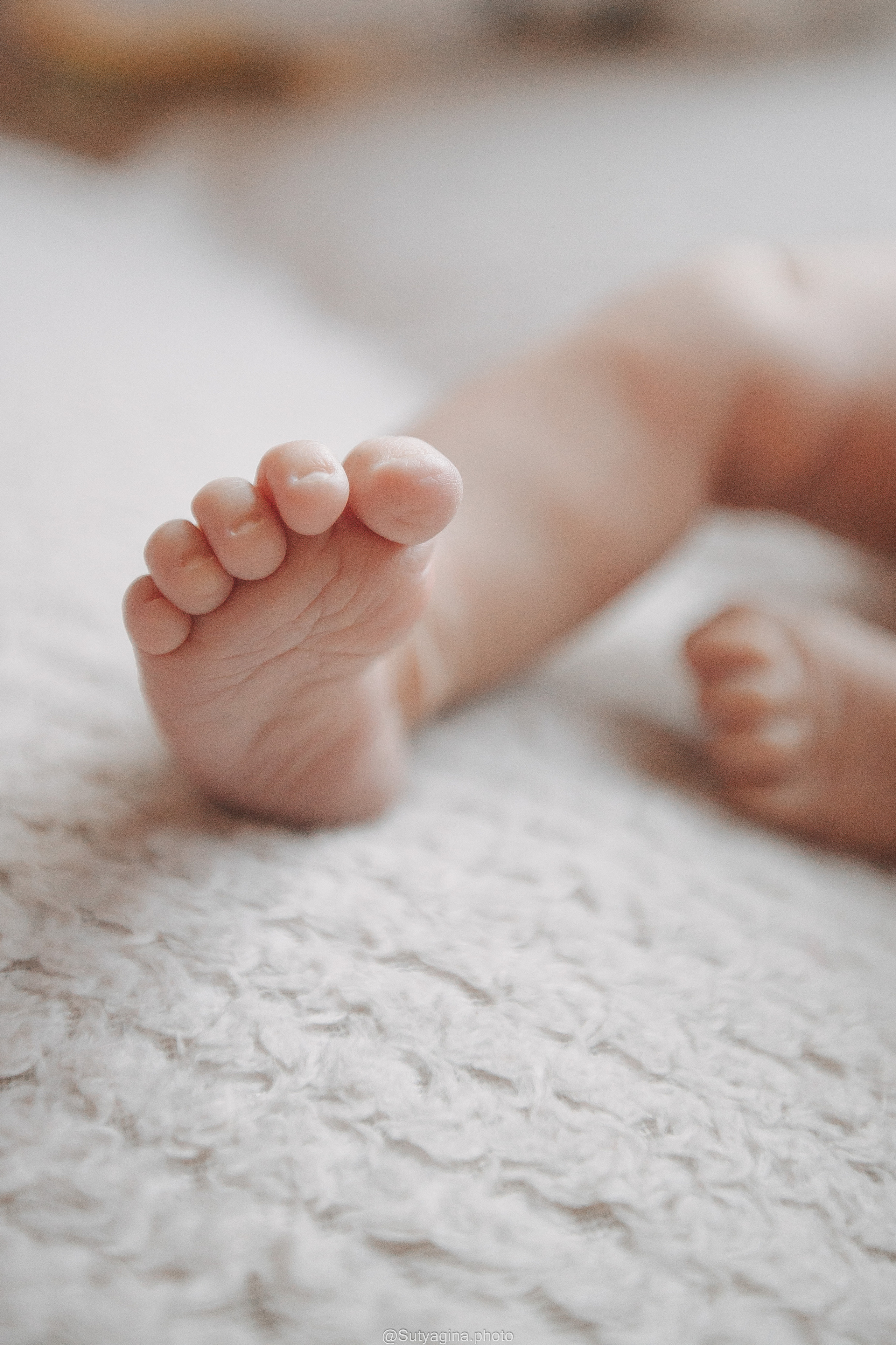 Новорожденный. Свадебный и женский фотограф