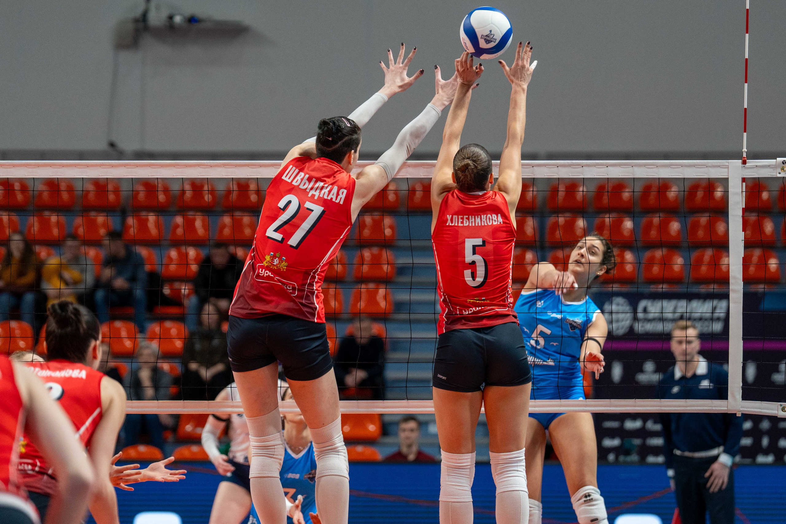 Корабелка — Уралочка-НТМК: фотогалерея 17-го тура Суперлиги 2025/26 | Антон Гауф. Спортивный фотограф в Санкт-Петербурге | Антон Гауф