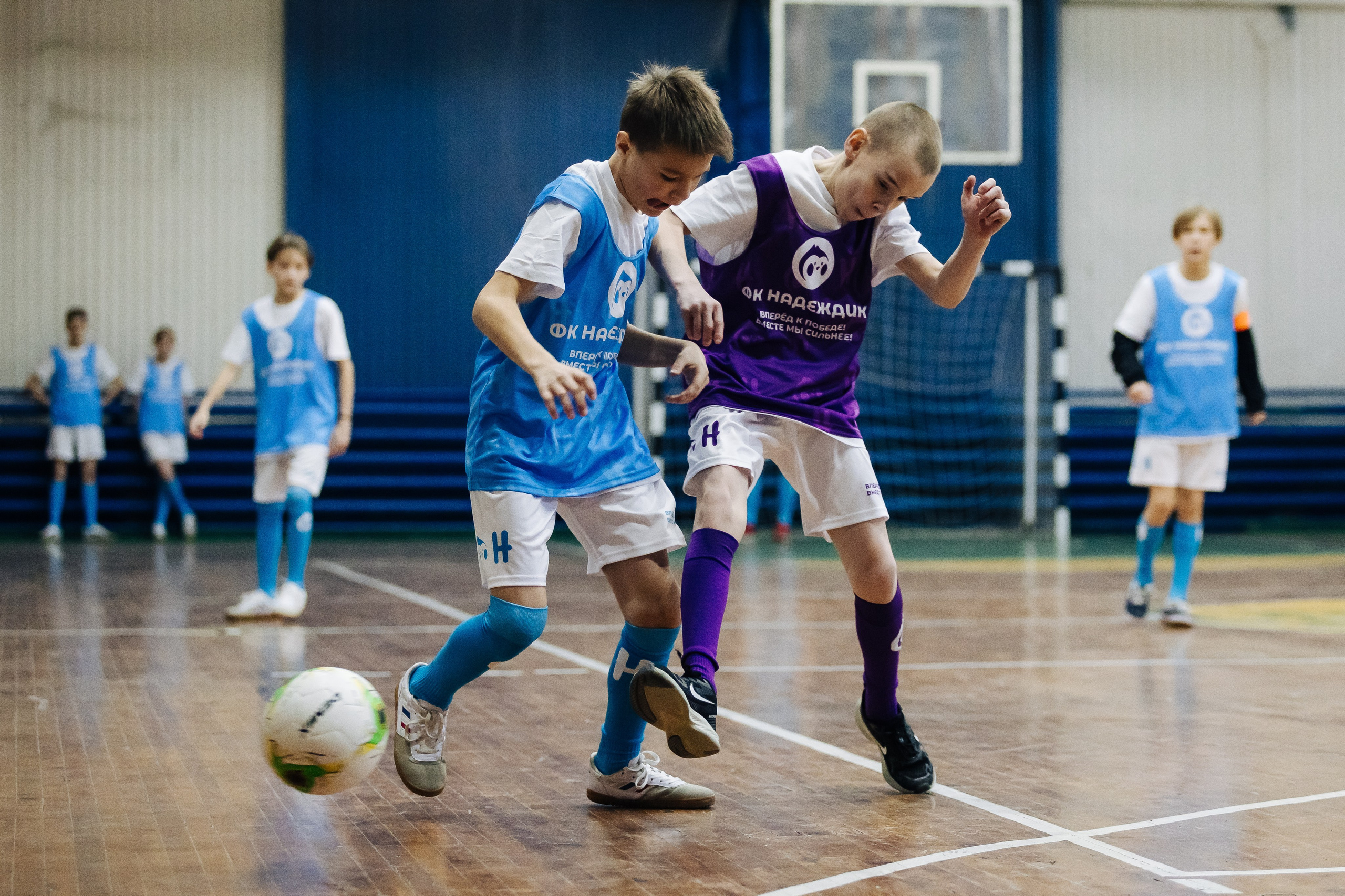 Турнир по футболу среди команд школ-интернатов Магнитогорска «Надеждик CUP» // 08.12.2024. Денис Прохоров Фотограф в г. Магнитогорск