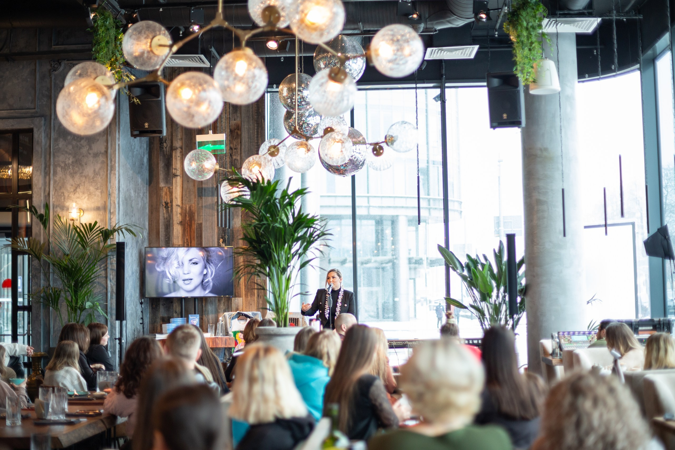 Мастер-класс Cooper Phillip в Москве. Свадебный и семейный фотограф