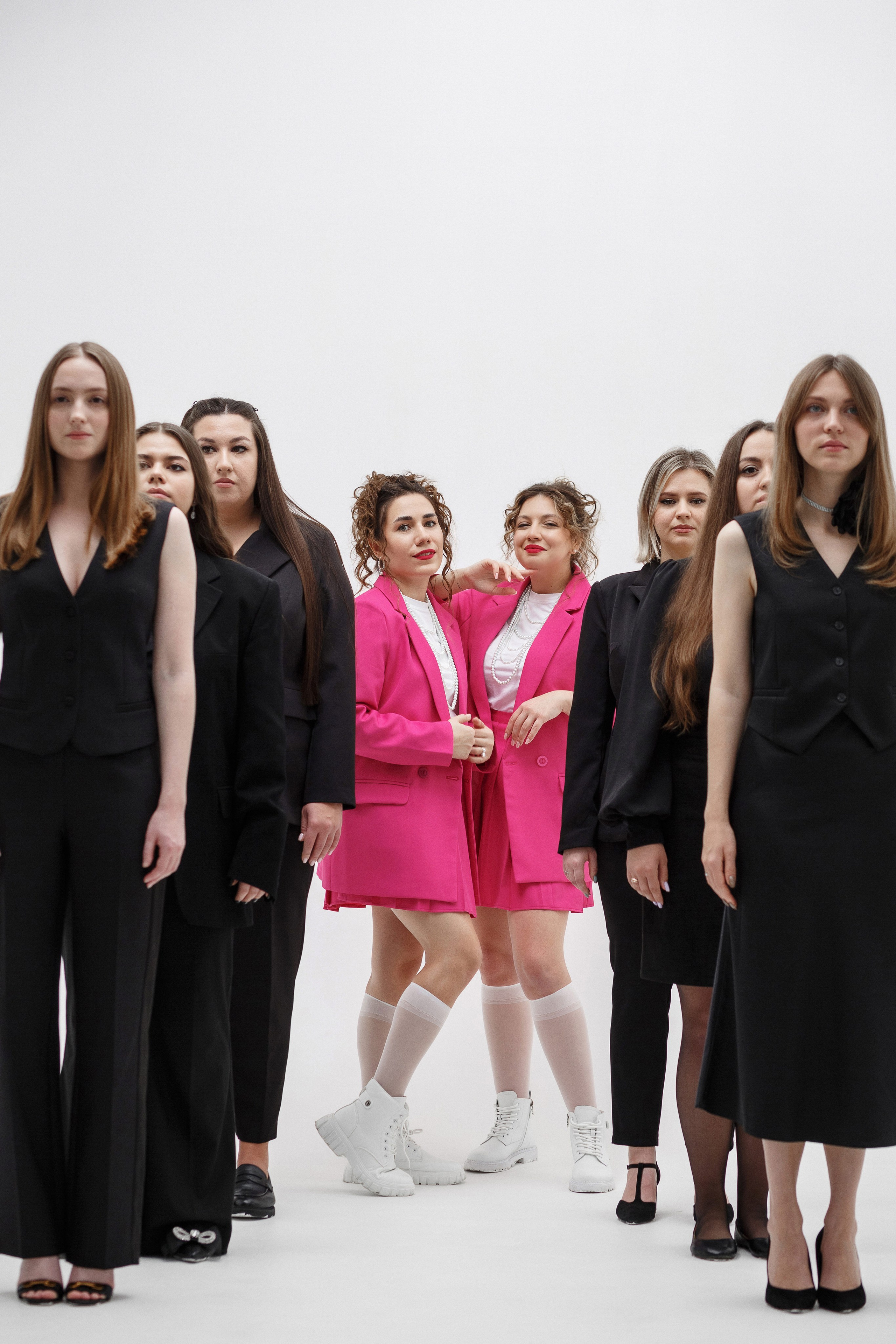 Фотосессия организаторов XOXO и невест в фотостудии 'Луч' в Таганроге. Свадебный и семейный фотограф в Таганроге Бакарюк Антон