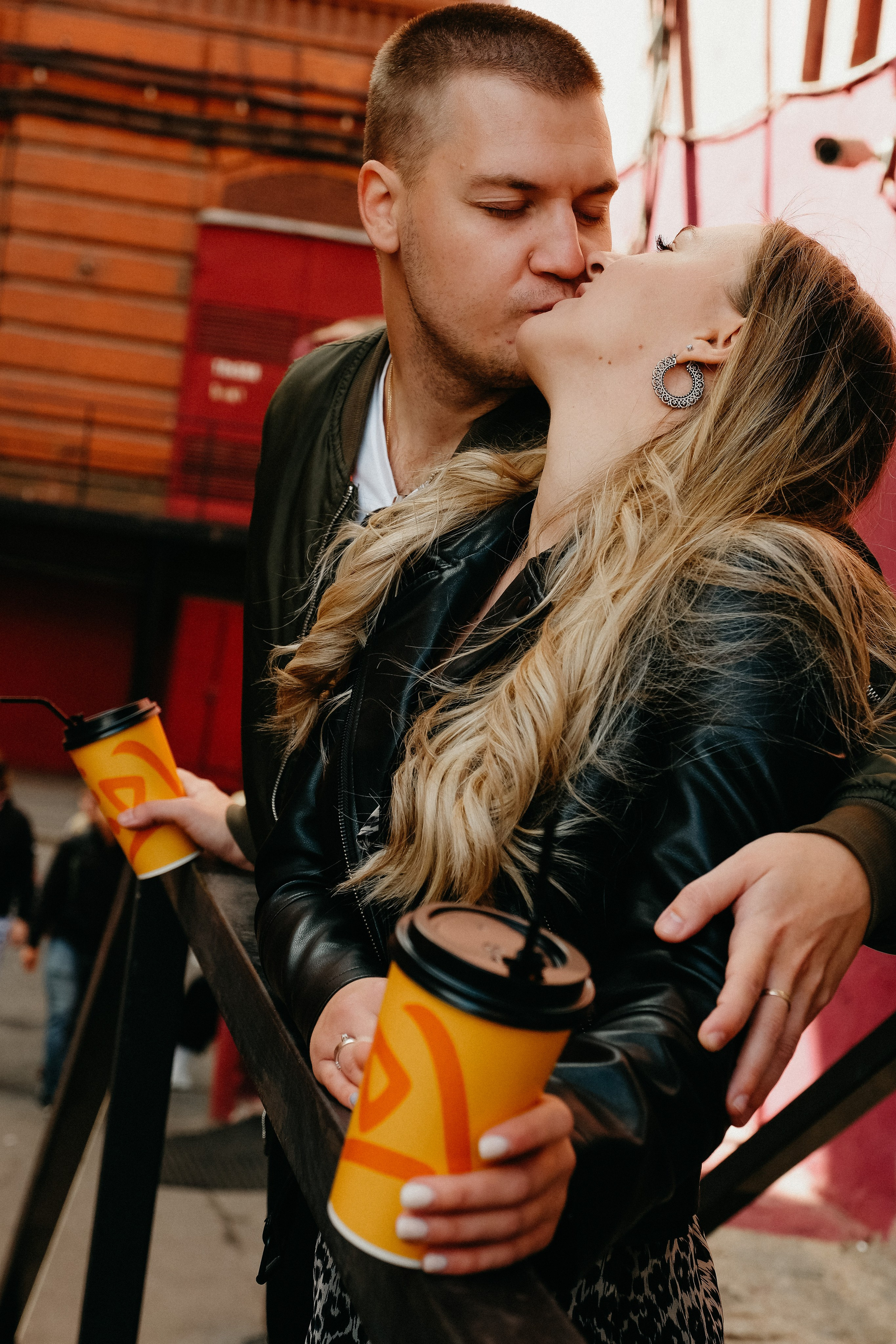 Солнце на Красном Октябре. Свадебный фотограф Александра Тюлякова