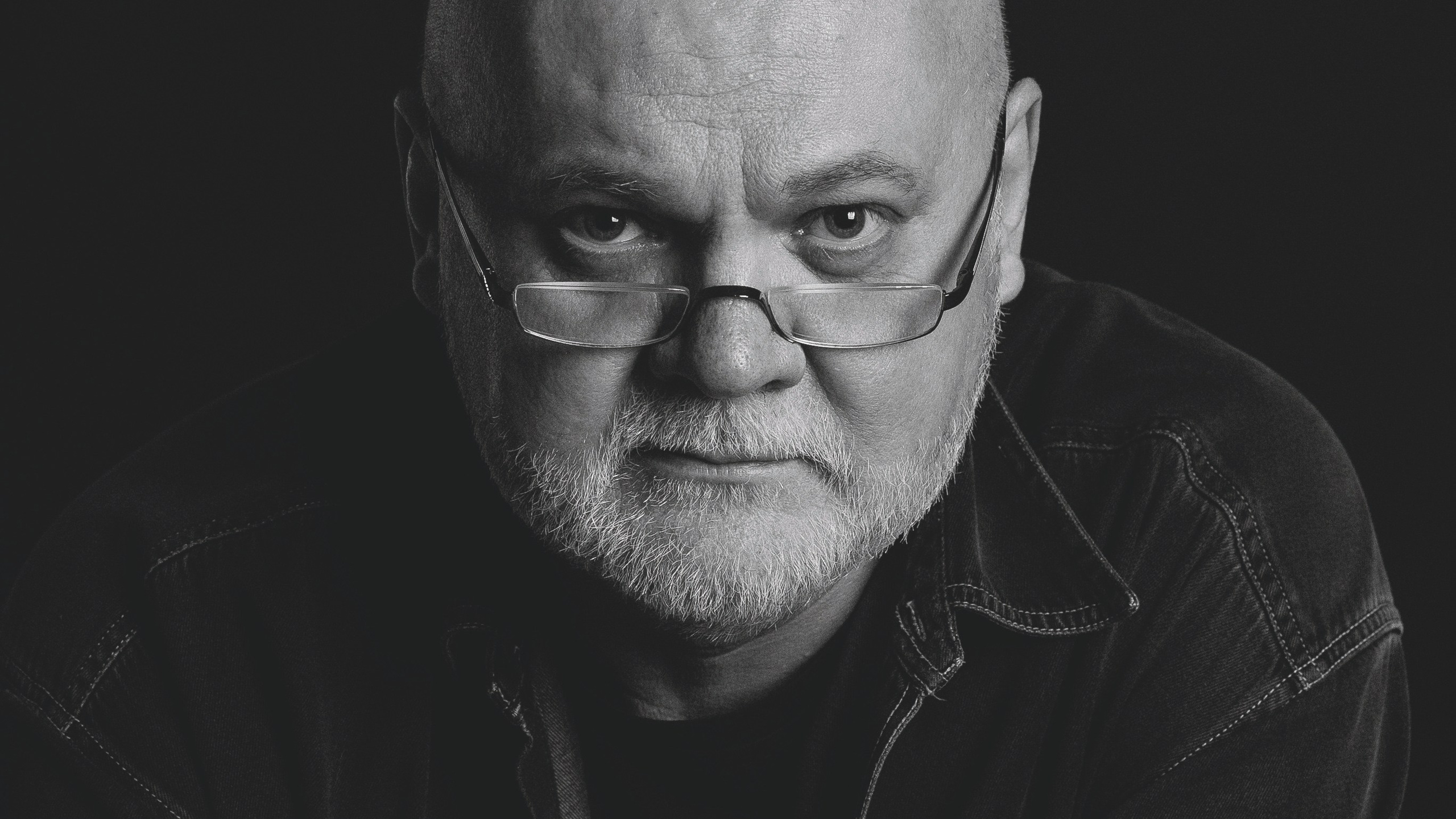 Портретный и репортажный фотограф Сергей Новиков