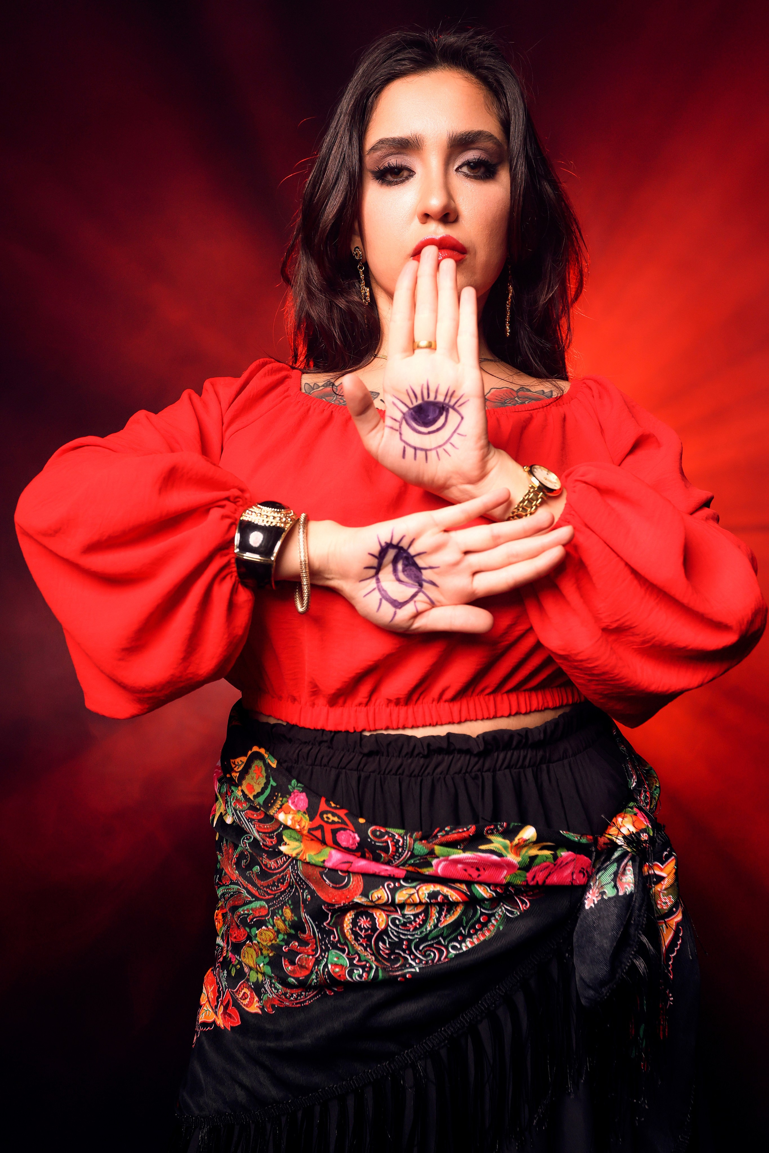 Фотосессия в цыганском образе