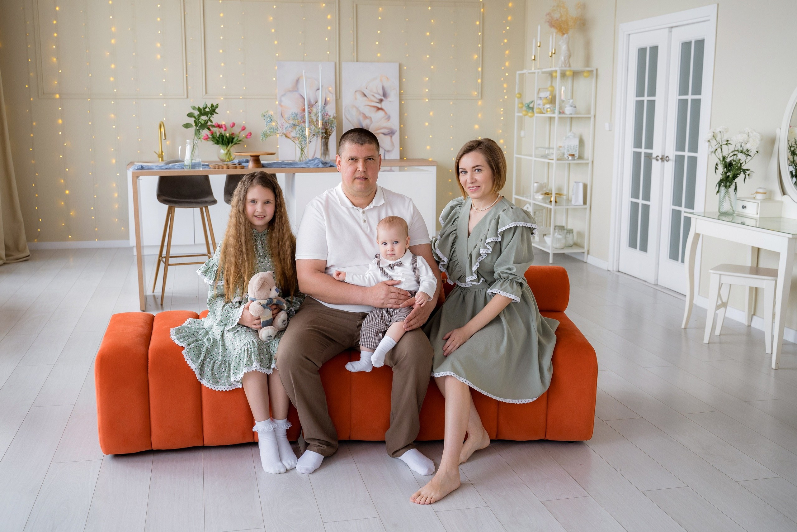 Фотосессия Cake Smash. Фотостудия Малина в городе Улан-Удэ. Фотограф Ирина Жарникова