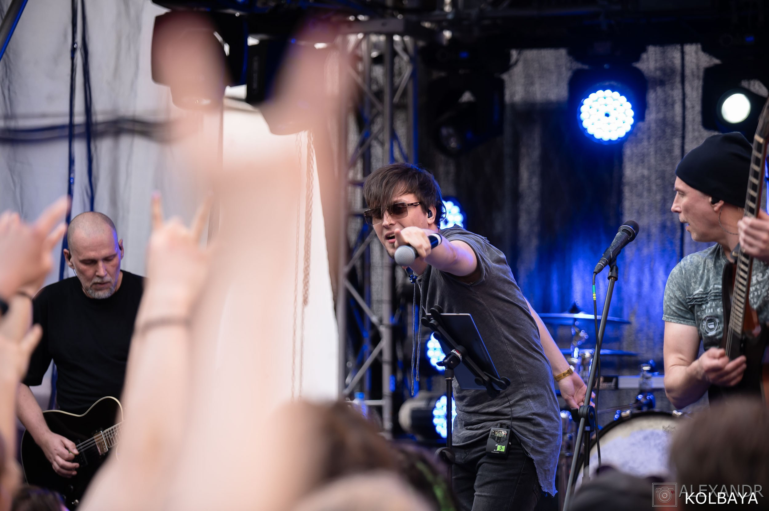 Фоторепортаж с мэшап концерта группы Черный Обелиск 4 июля 2024 года. Концертный и театральный репортажный фотограф в Москве Александр Колбая