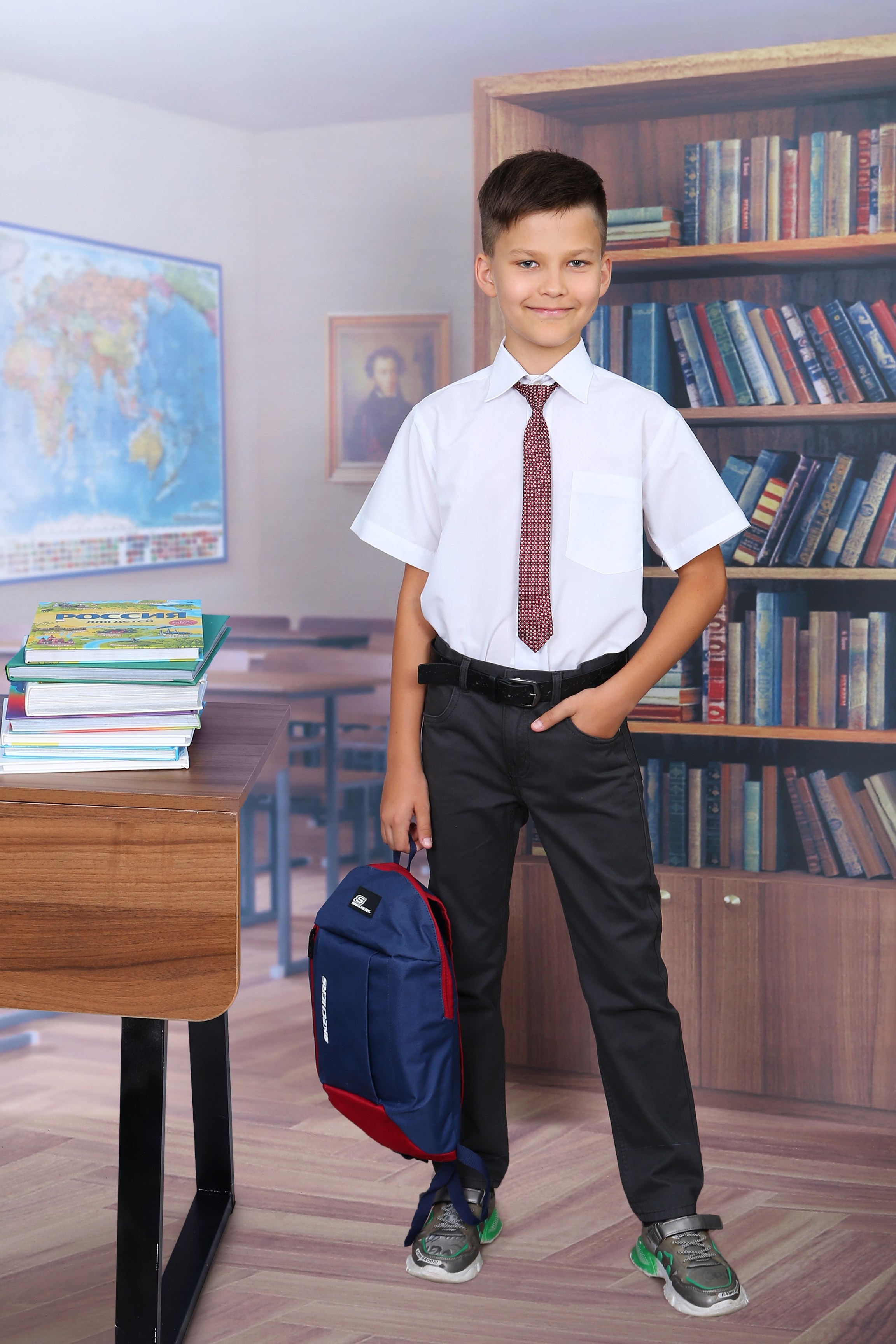 КОМПАНИЯ КРАЙФОТО ФОТОСЕССИЯ СНОВА В ШКОЛУ. КОМПАНИЯ КРАЙФОТО