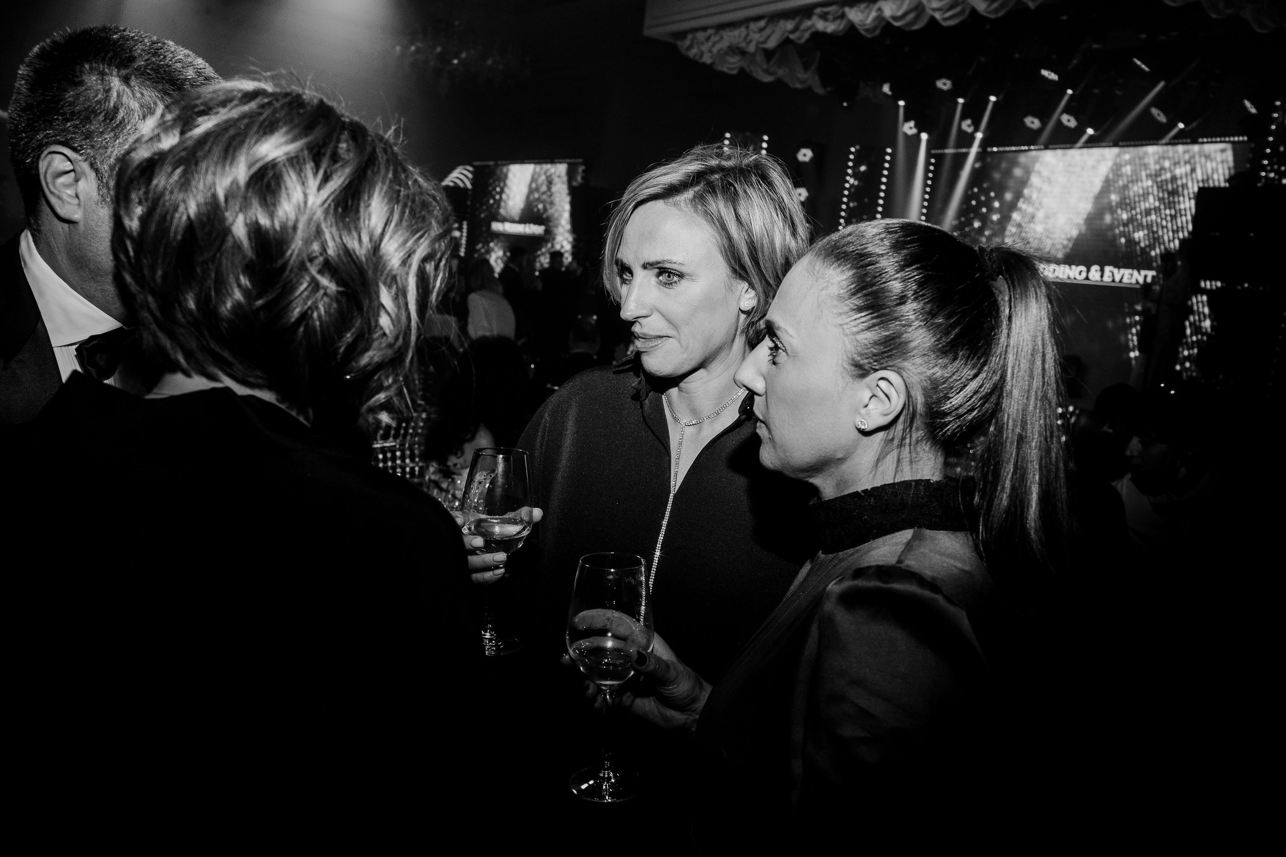 WHITE sposarus. Фотограф Serj Ganso