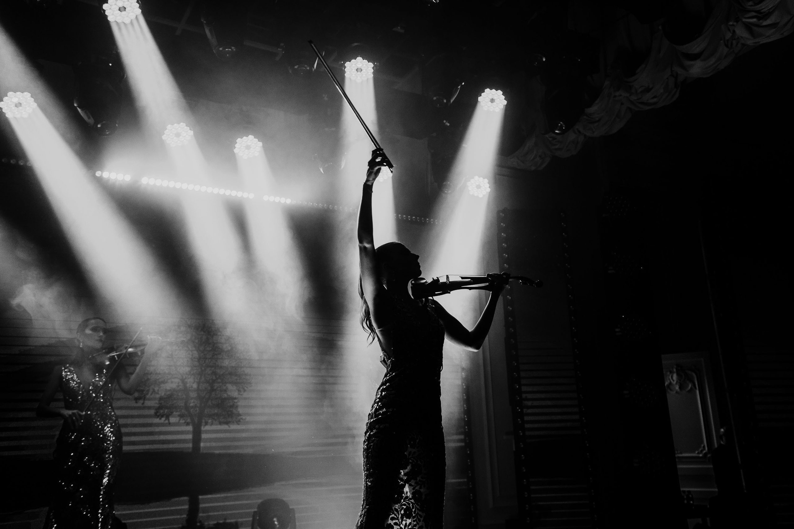 WHITE sposarus. Фотограф Serj Ganso