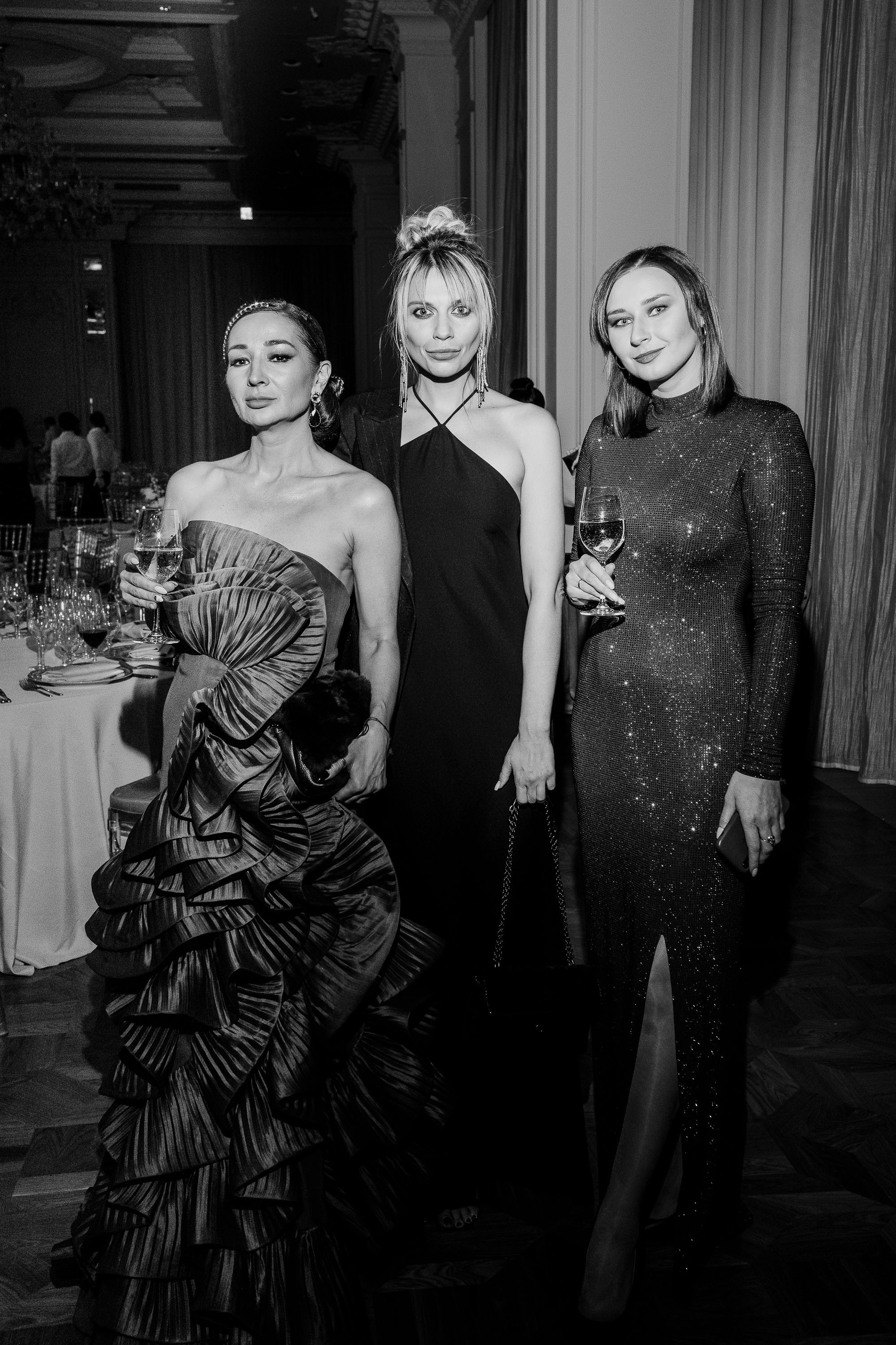 WHITE sposarus. Фотограф Serj Ganso