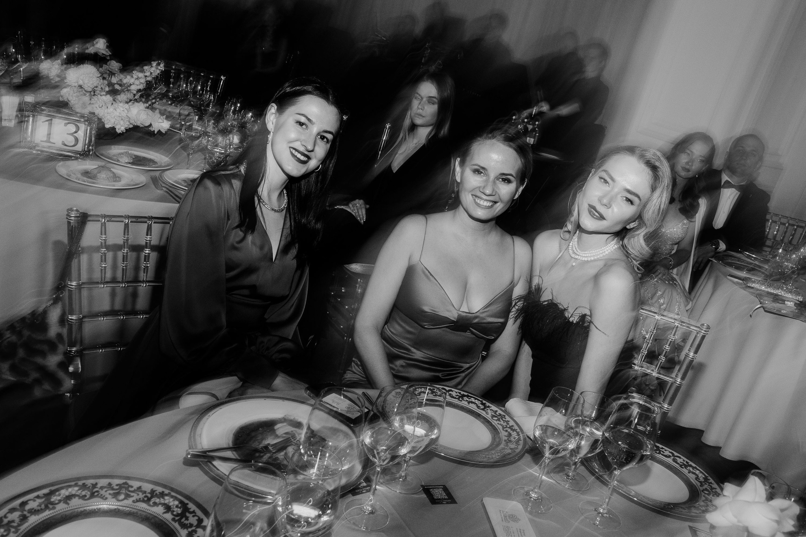 WHITE sposarus. Фотограф Serj Ganso