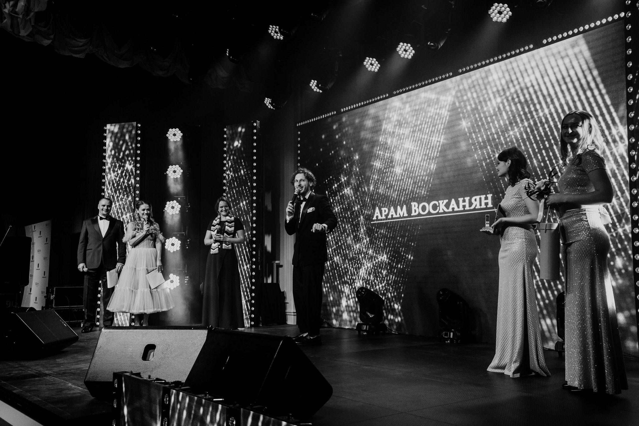 WHITE sposarus. Фотограф Serj Ganso