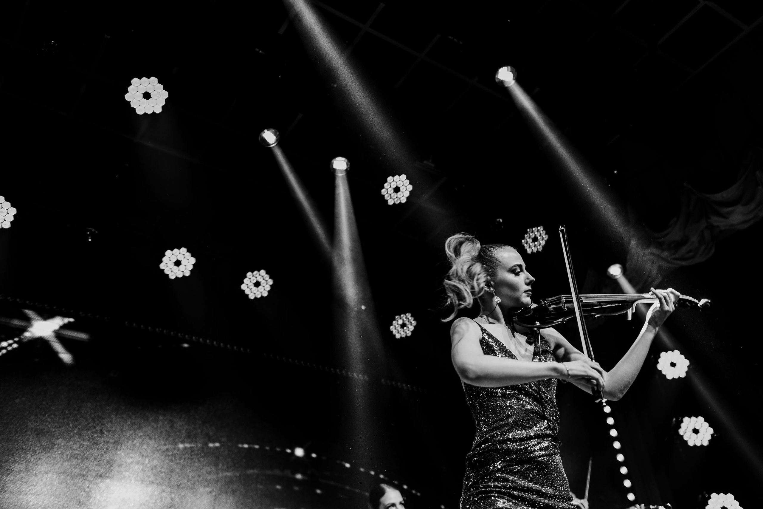 WHITE sposarus. Фотограф Serj Ganso