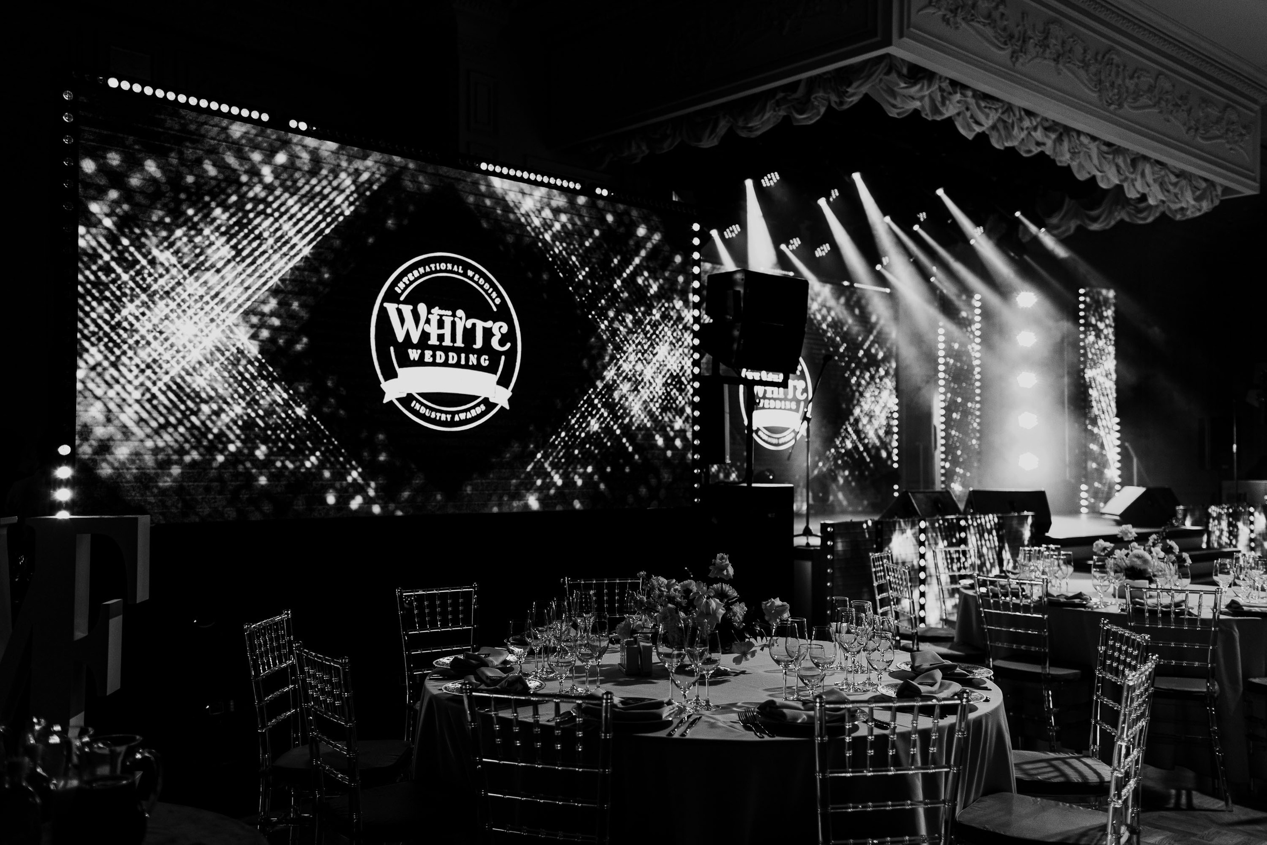 WHITE sposarus. Фотограф Serj Ganso