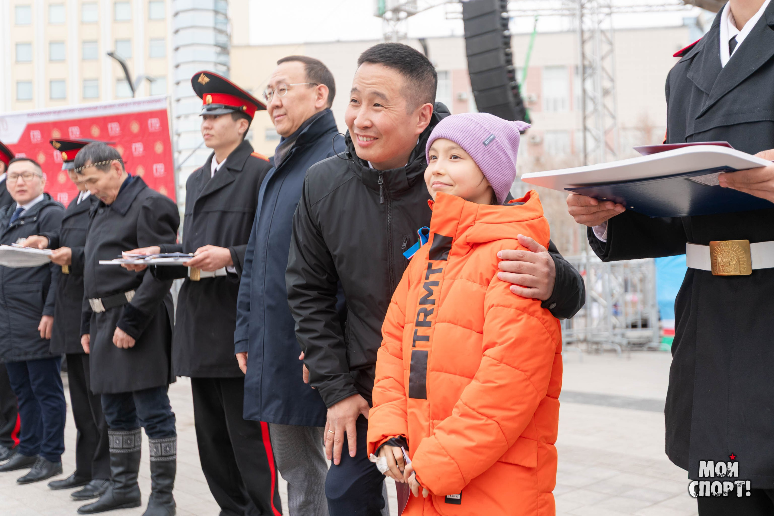 Торжественная церемония вручения знаков отличия ВФСК «ГТО» в День Республики Саха (Якутия). Студия «Мой Спорт!» — все о спорте в Якутии