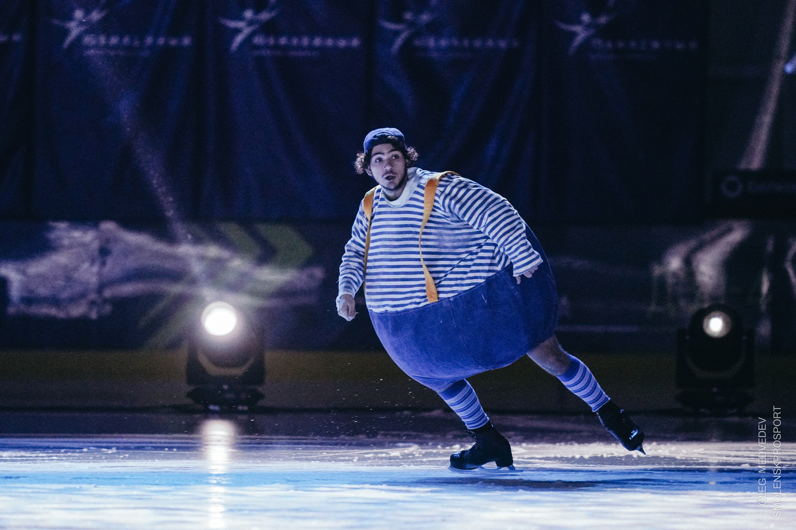 Алиса в стране чудес шоу на льду. Спортивный фотограф Олег Медведев | prosport67 | Смоленск