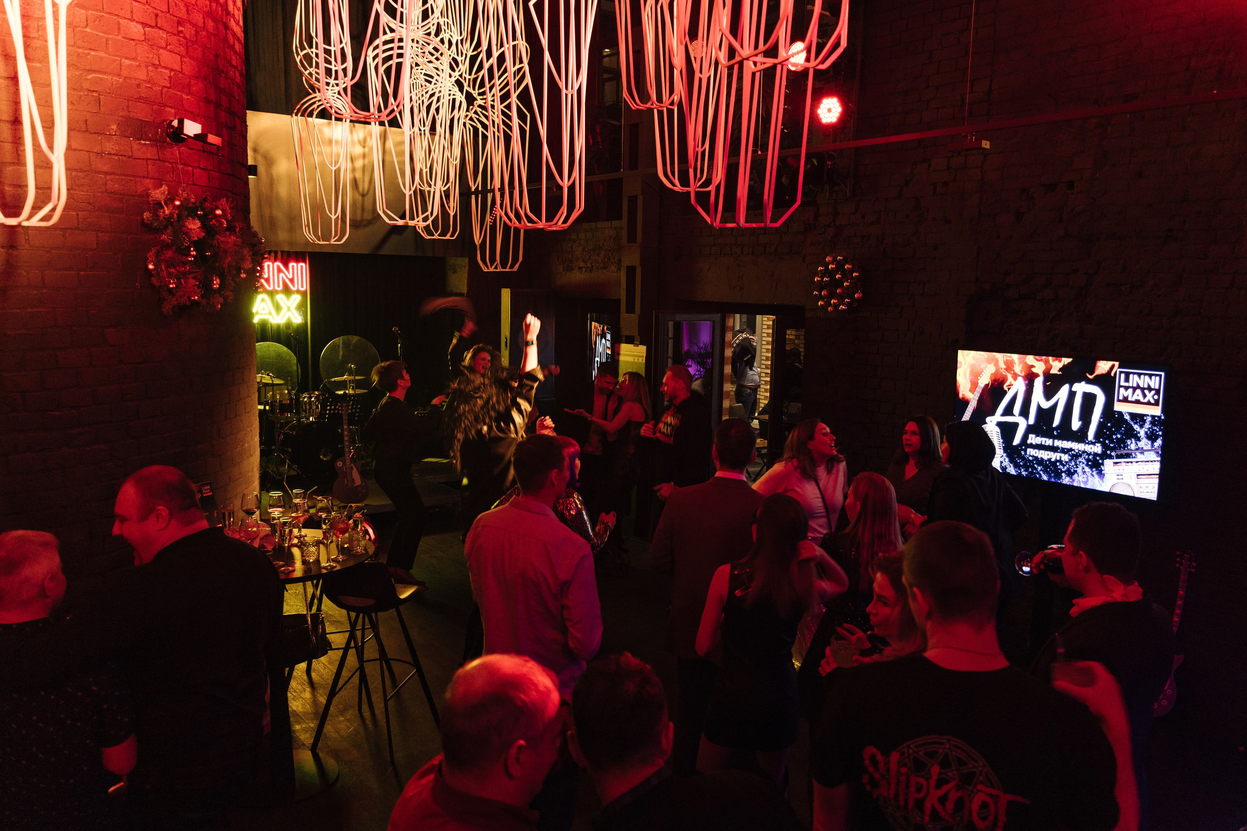 LINNI MAX. Репортажной фотограф в Москве Мария Астахова