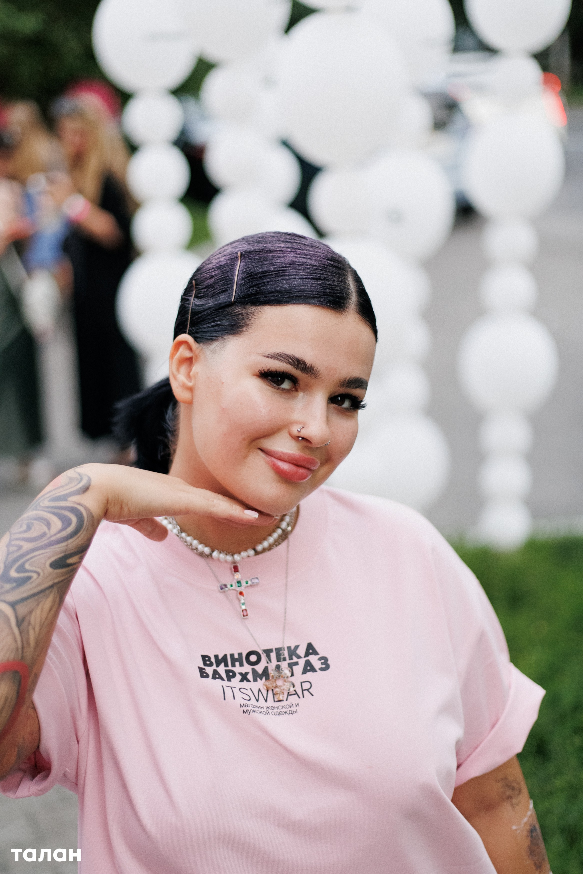 ВИНОТЕКА [бар+магаз] — BIRTHDAY PARTY. СВОИ. ФОТООТЧЕТЫ-СОБЫТИЯ-МЕСТА