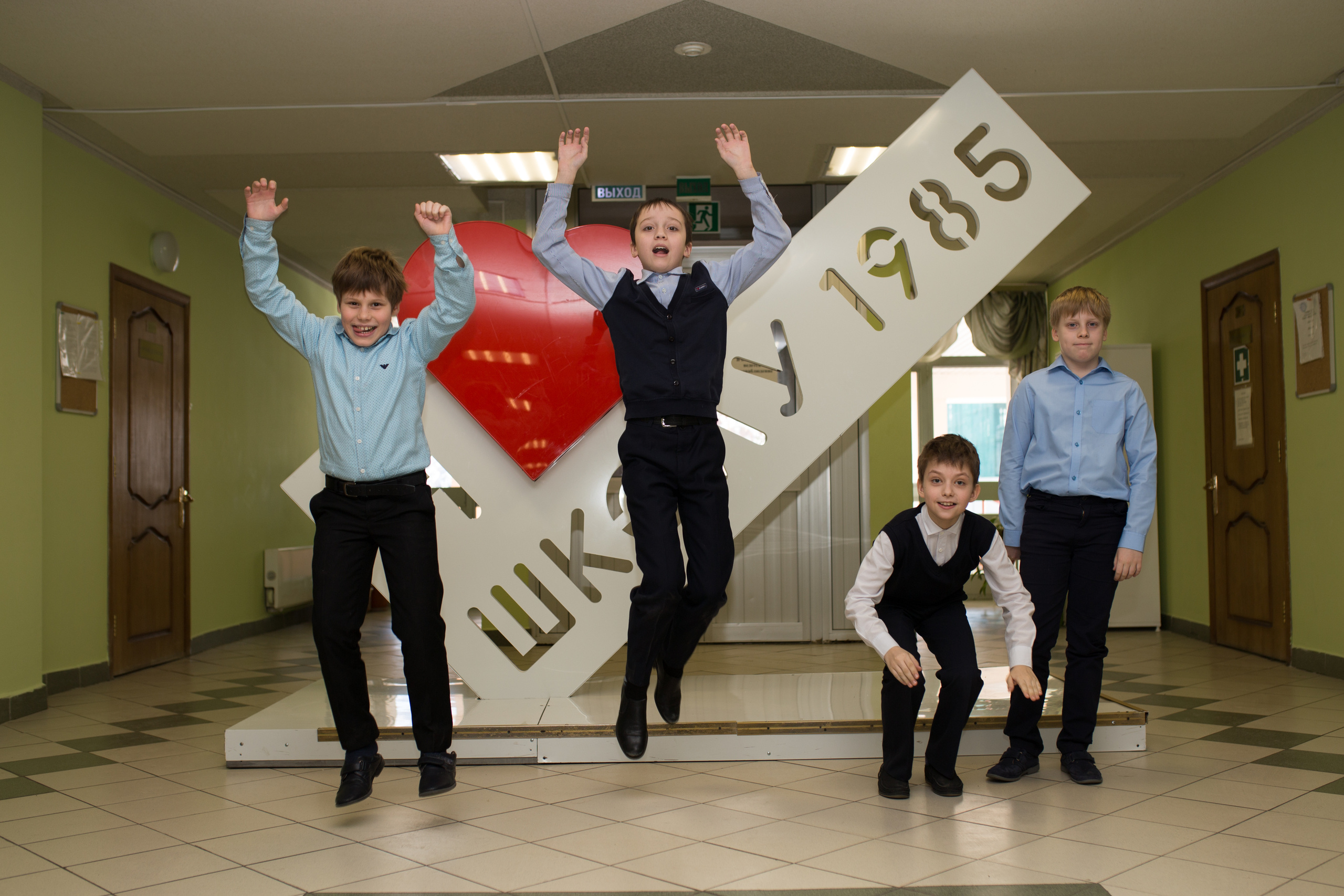 Фотосъемка в детских садах и школах. Школьный фотограф в Химках и Курк. Фотограф Валерия Ковпак. Москва. Химки. Куркино