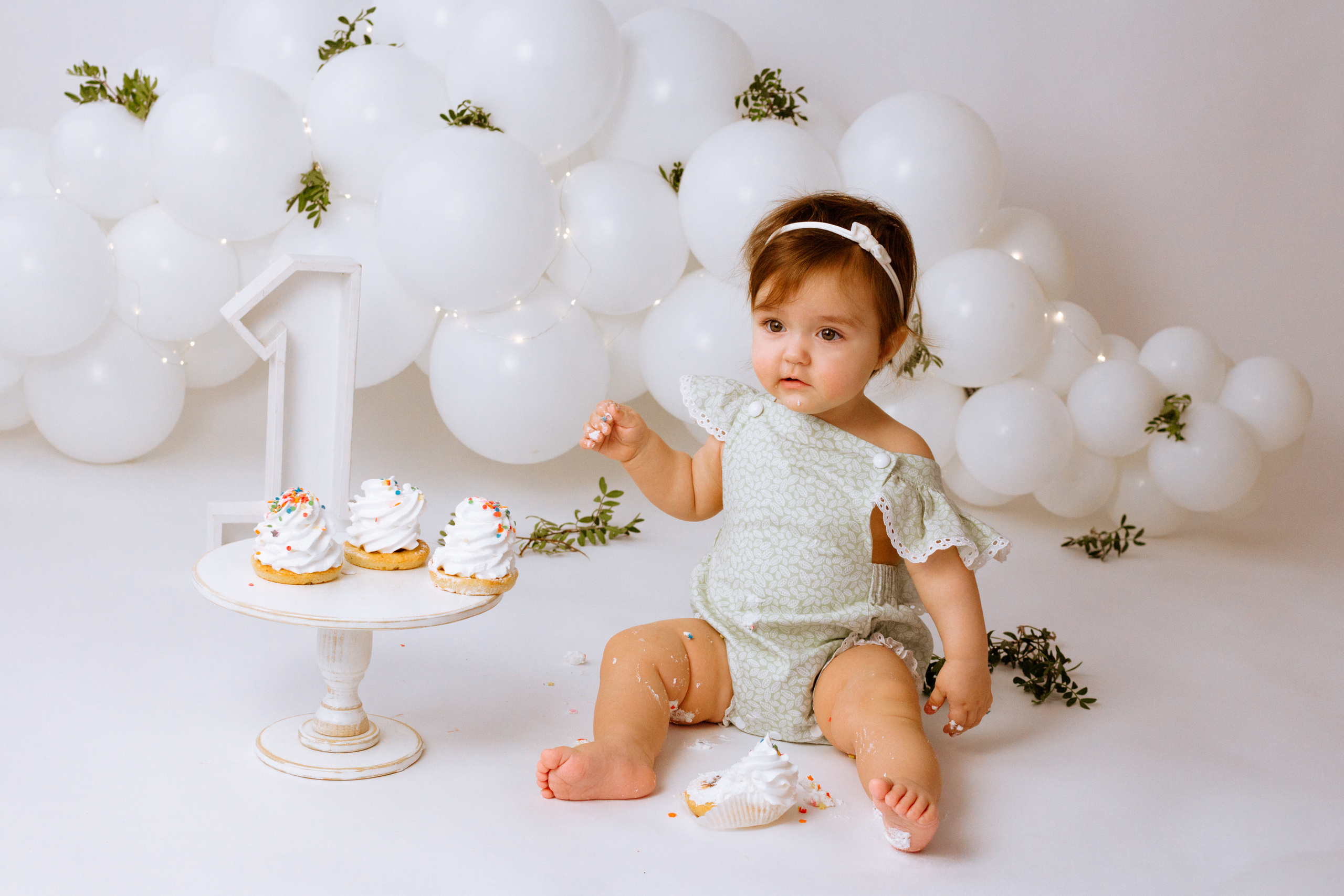 Лиза. Фотограф новорожденных в Минске Валерия Довнар