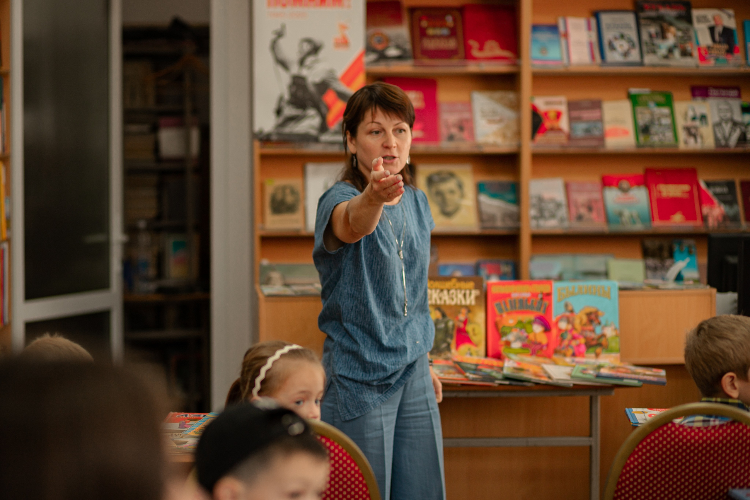 Экскурсия в библотеку. Фотограф Неверова Катерина