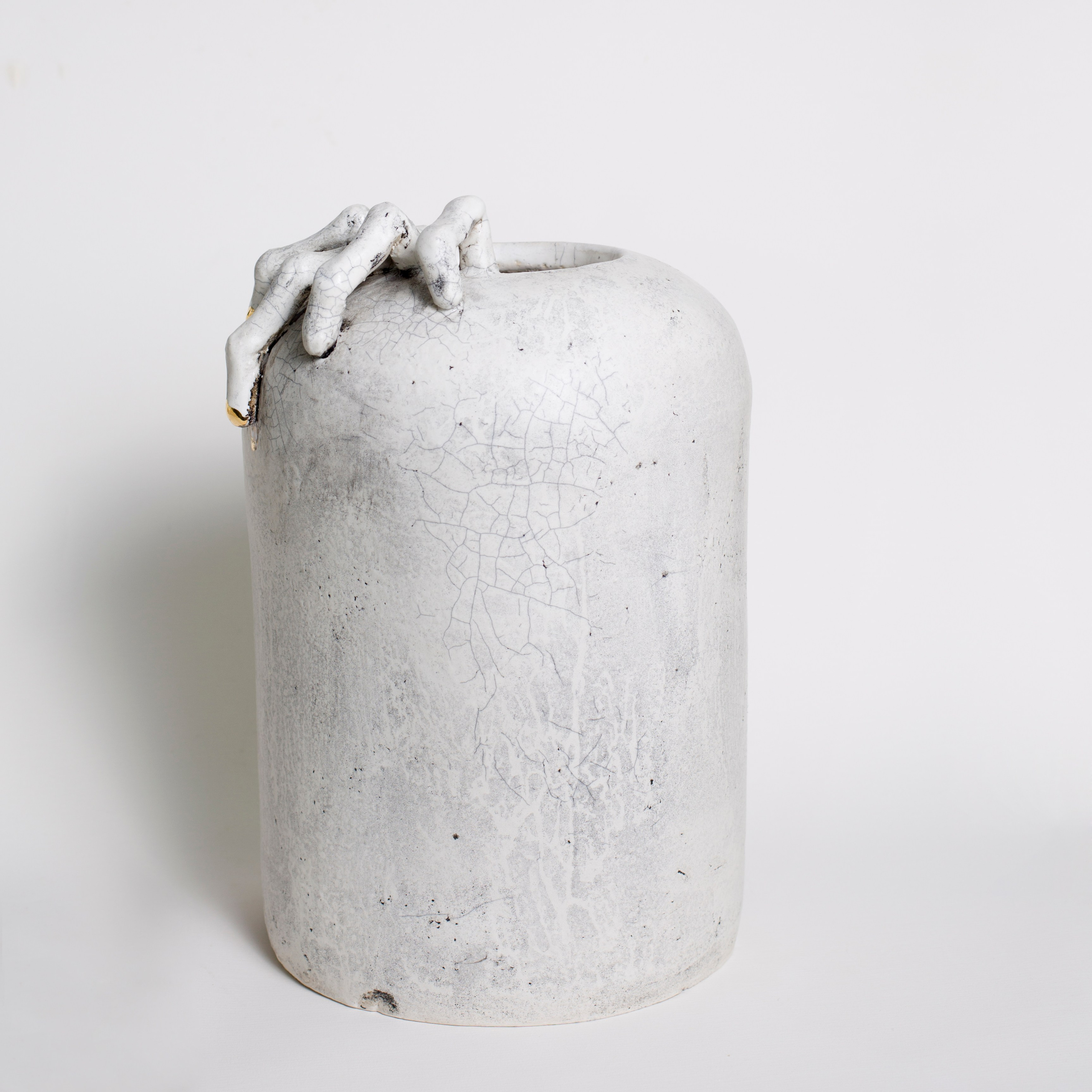 The well. Художник керамист Вика Уйстрайх