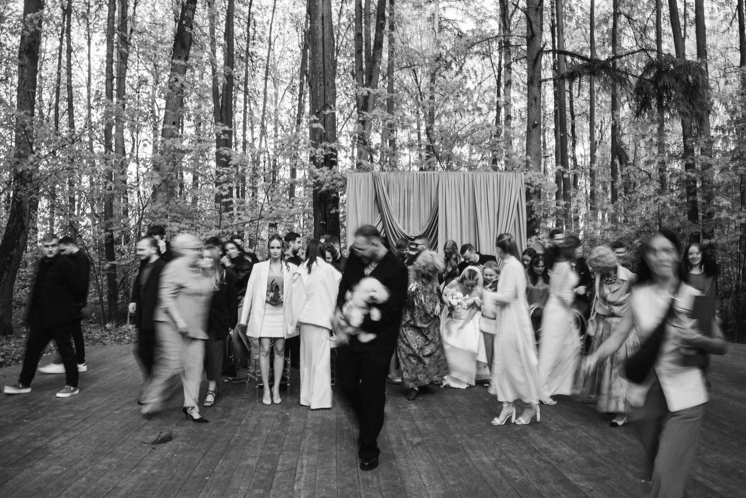 ЛЕС Event House выездная регистрация и свадебный банкет на площадке ЛЕС. Свадебный фотограф Москва