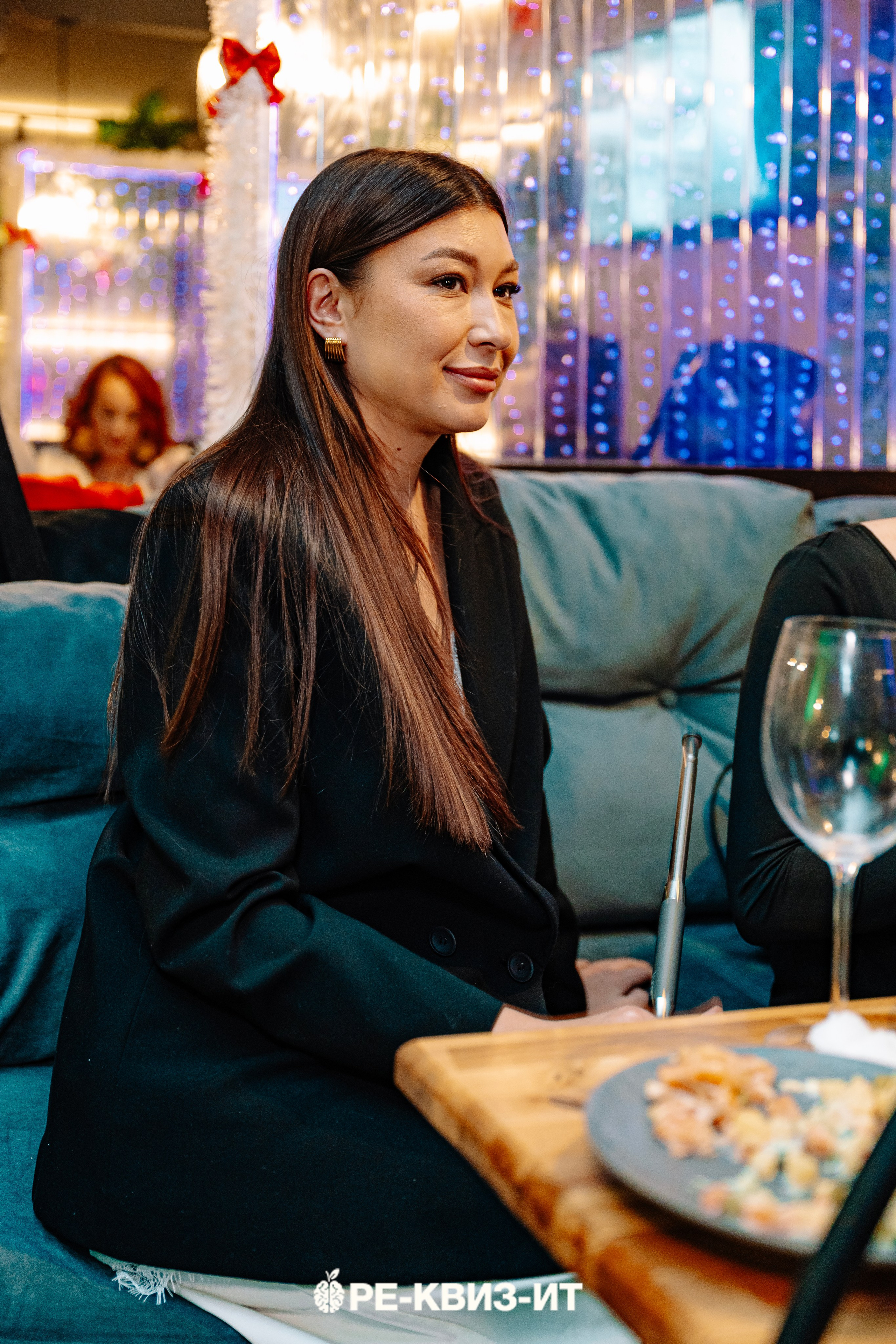 Реквизит — квиз в Зеленодольске и Волжске ZR cafe. Свадебный фотограф в Казани, и Зеленодольске Радик Мухаметов