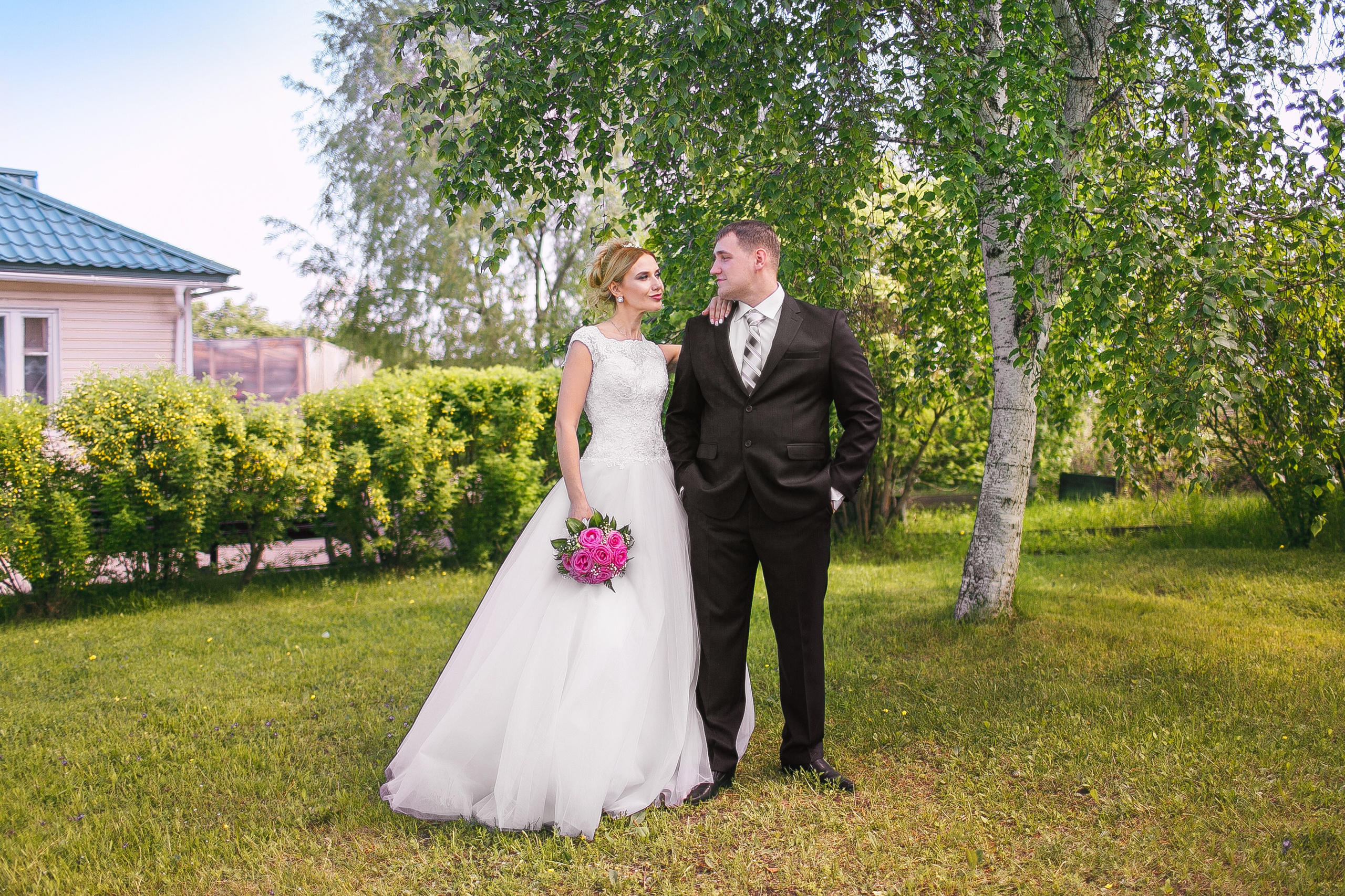 Летнее свадебное фото. Фотограф Надежда Куин, Якутск