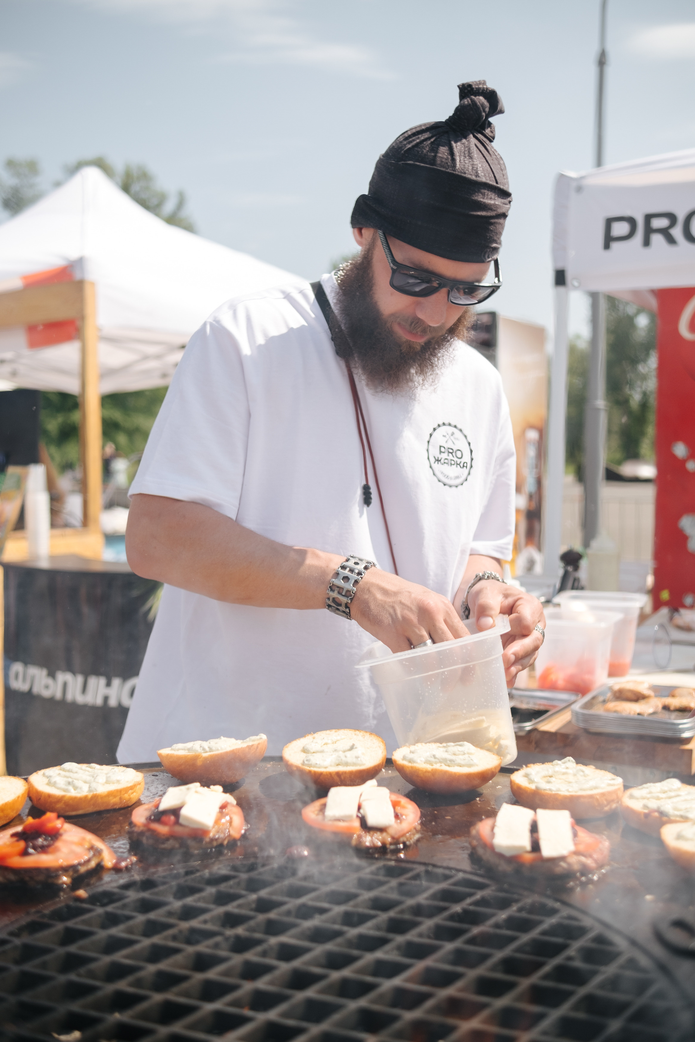 Гастро-фестиваль «ЖАРЧЕ». Фуд и предметный фотограф Виталий Морозов г. Москва
