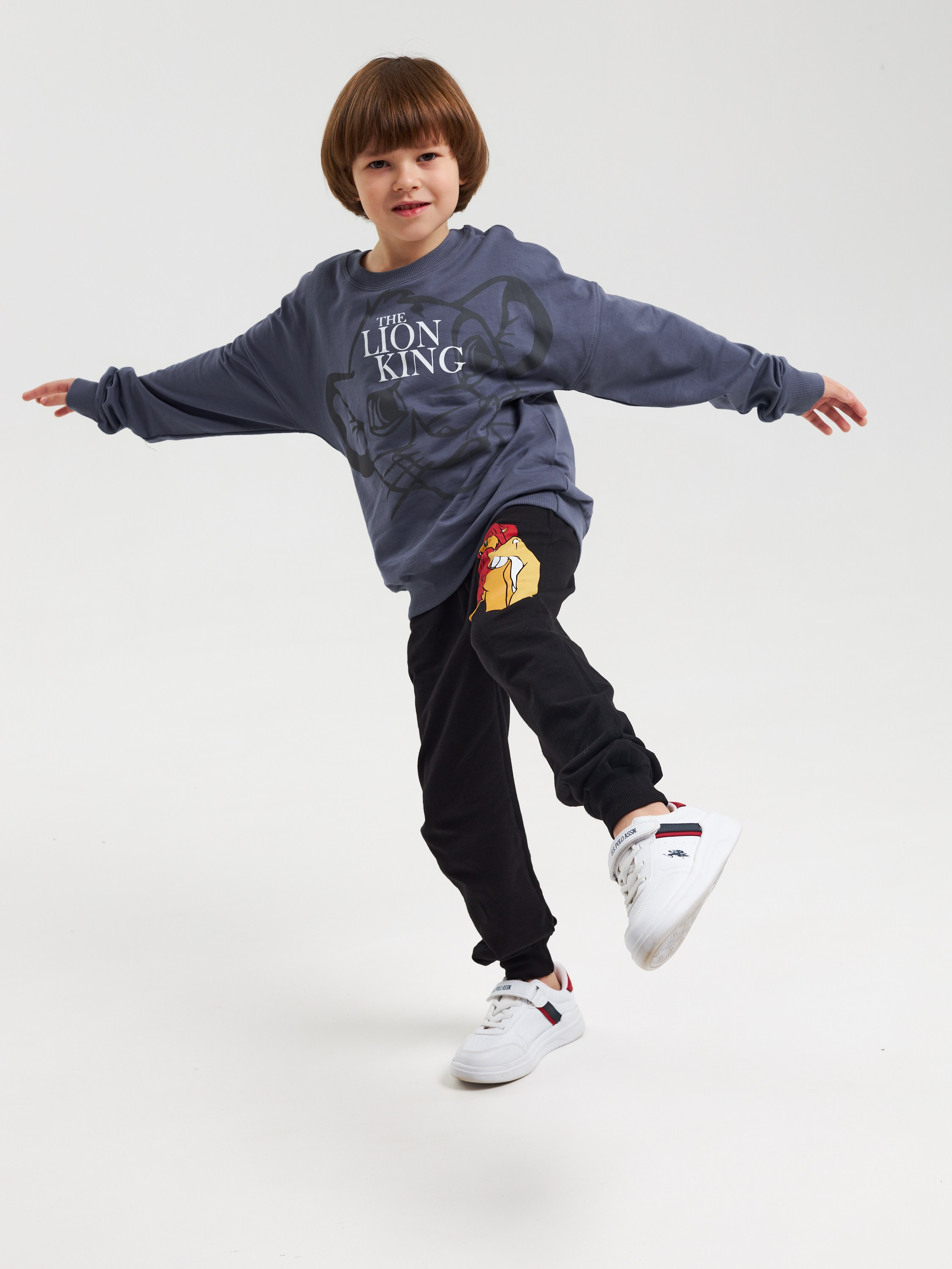 Фотосъемка детской одежды Екатеринбург Wildberries ВБ Ozon Озон фотосессия детей Екб заказать цена фотосъемка товара WB детская одежда карто. Фотограф Екатеринбург Анастасия Жерновская | Маркетплейсы и нейрофото