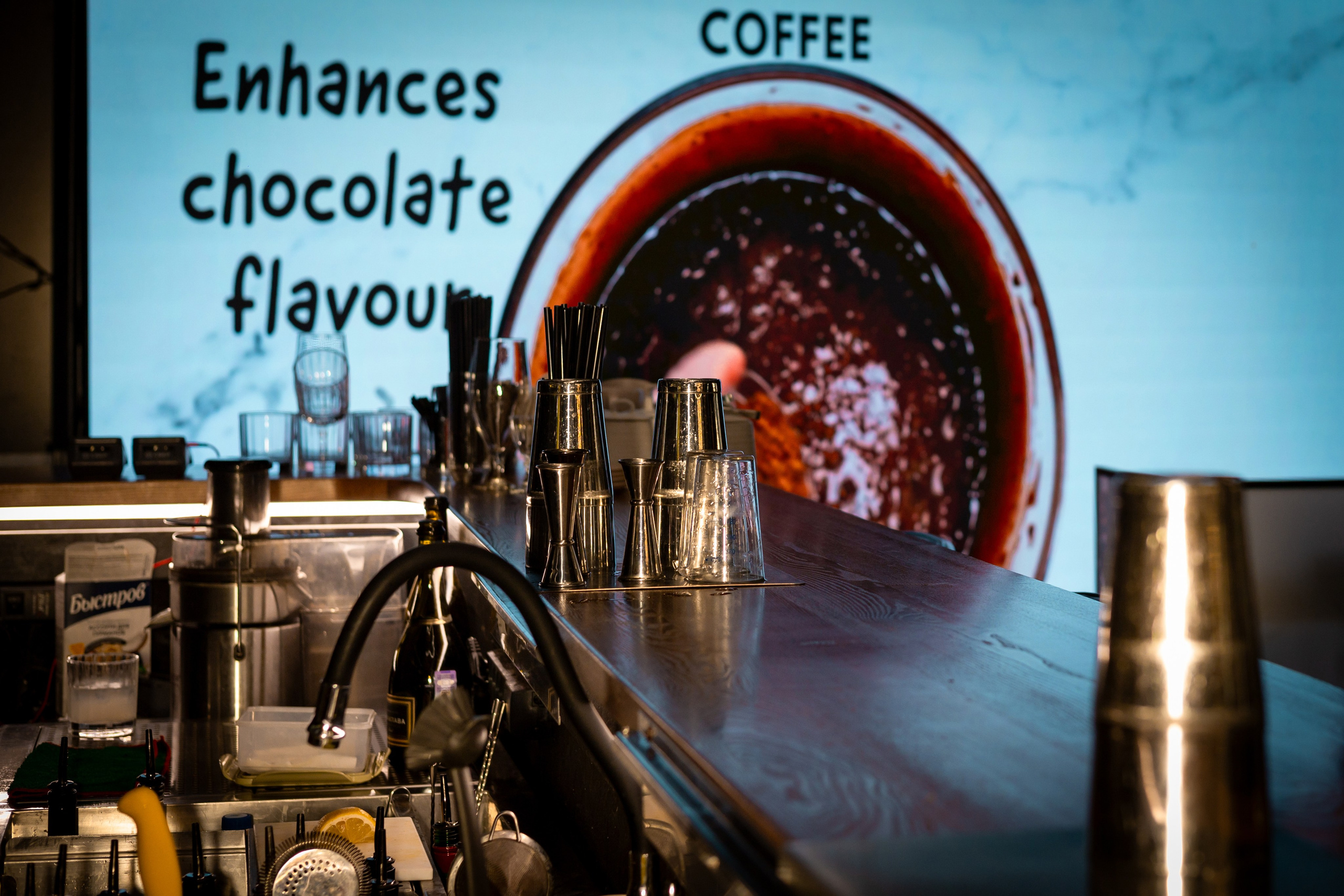 День рождения в ресторане Тургенев Таганрог. Фотограф Наталья Матвеева