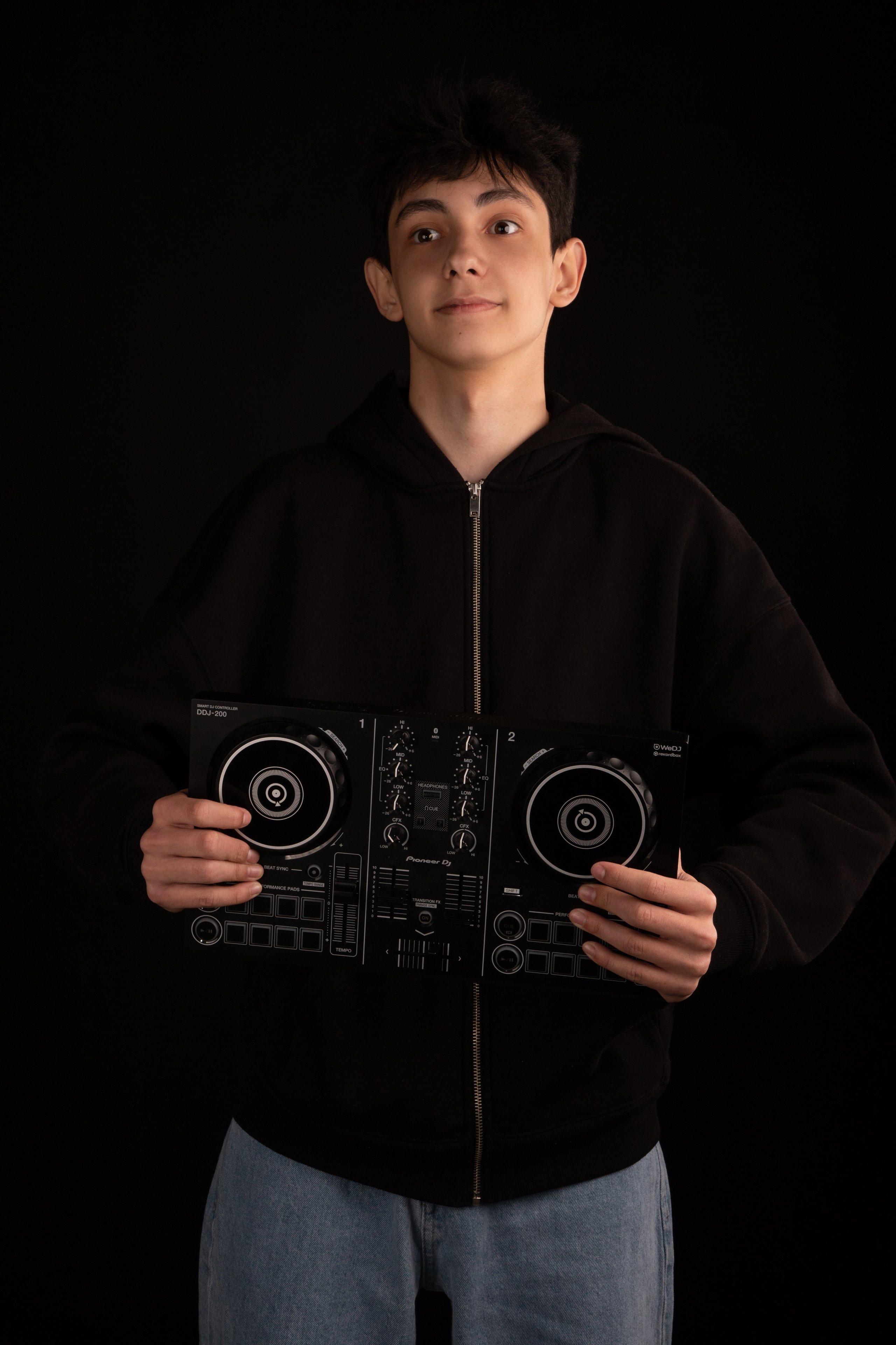 DJs. Репортажный и свадебный фотограф в Курске Борис Захарчук