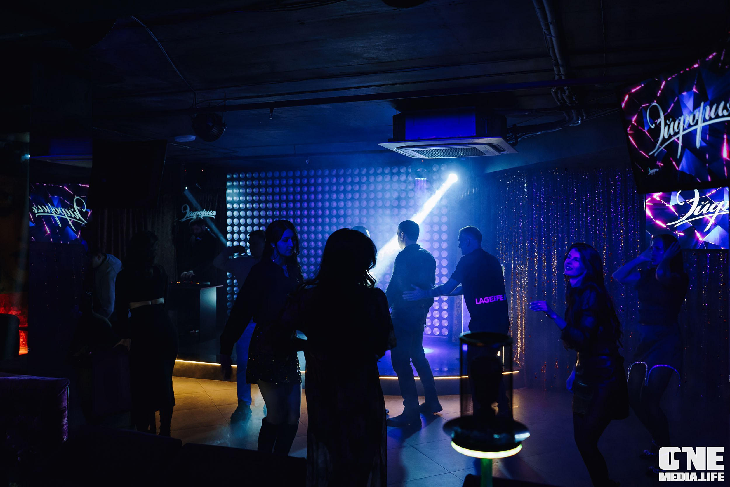 Фоторепортаж из караоке-клуба Эйфория. One Media Life: фоторепортажи, фотоотчеты с мероприятий и заведений
