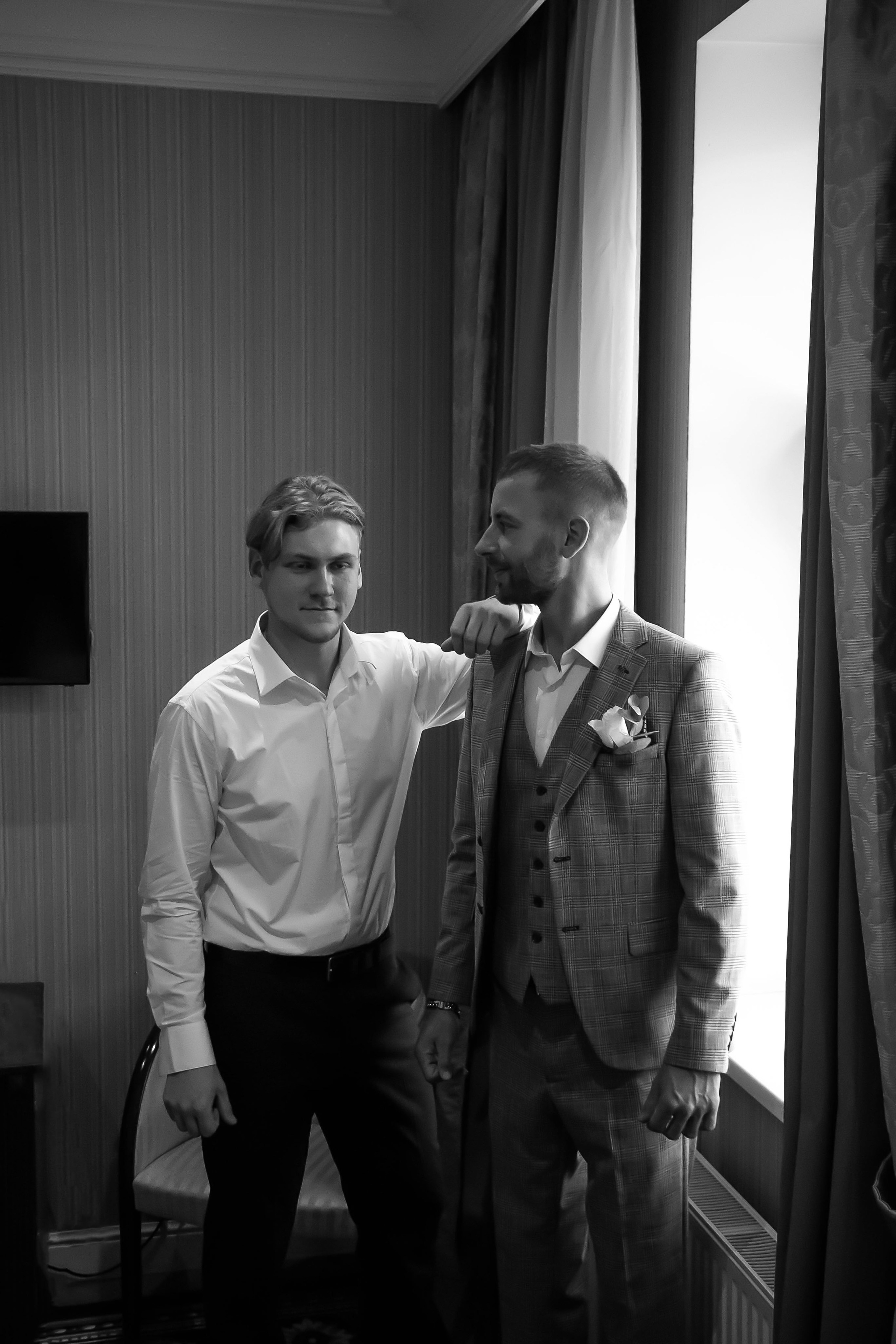 Mārtiņš & Diana. Бережно сохраняю ваши чувства и истории на своих фотографиях