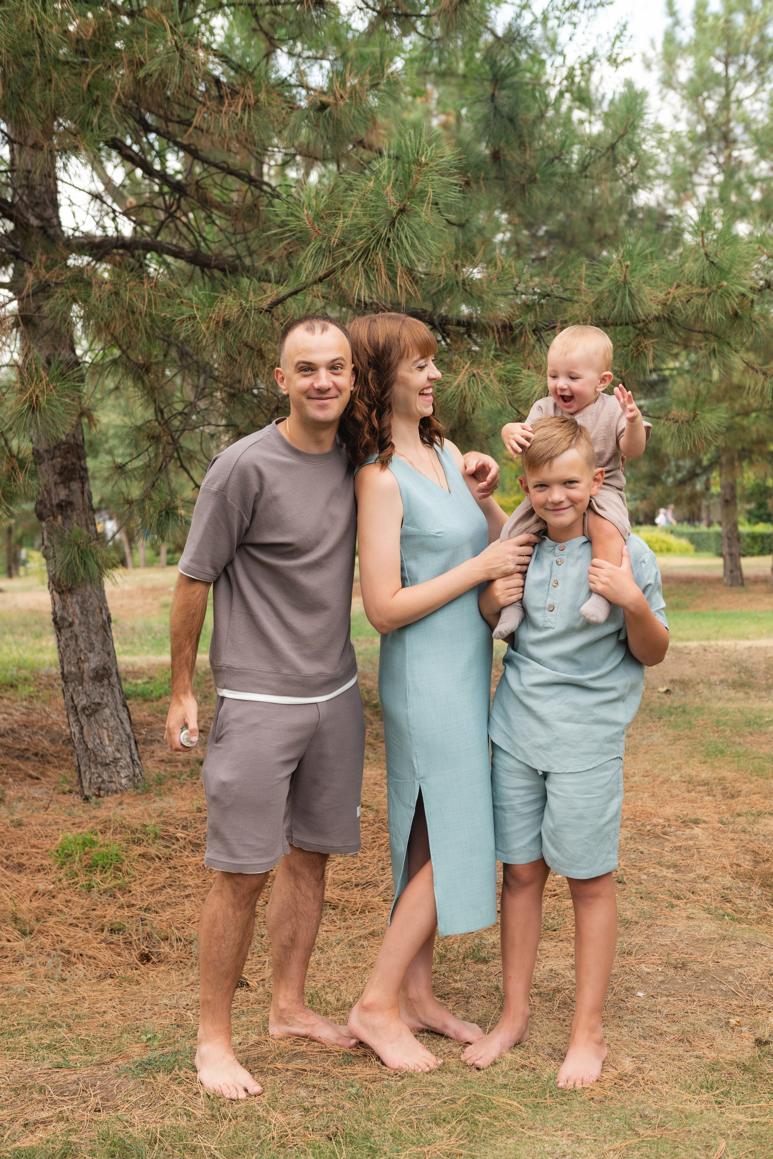Дима Даша Артем и Костик. Семейный фотограф Ирина Сгибнева