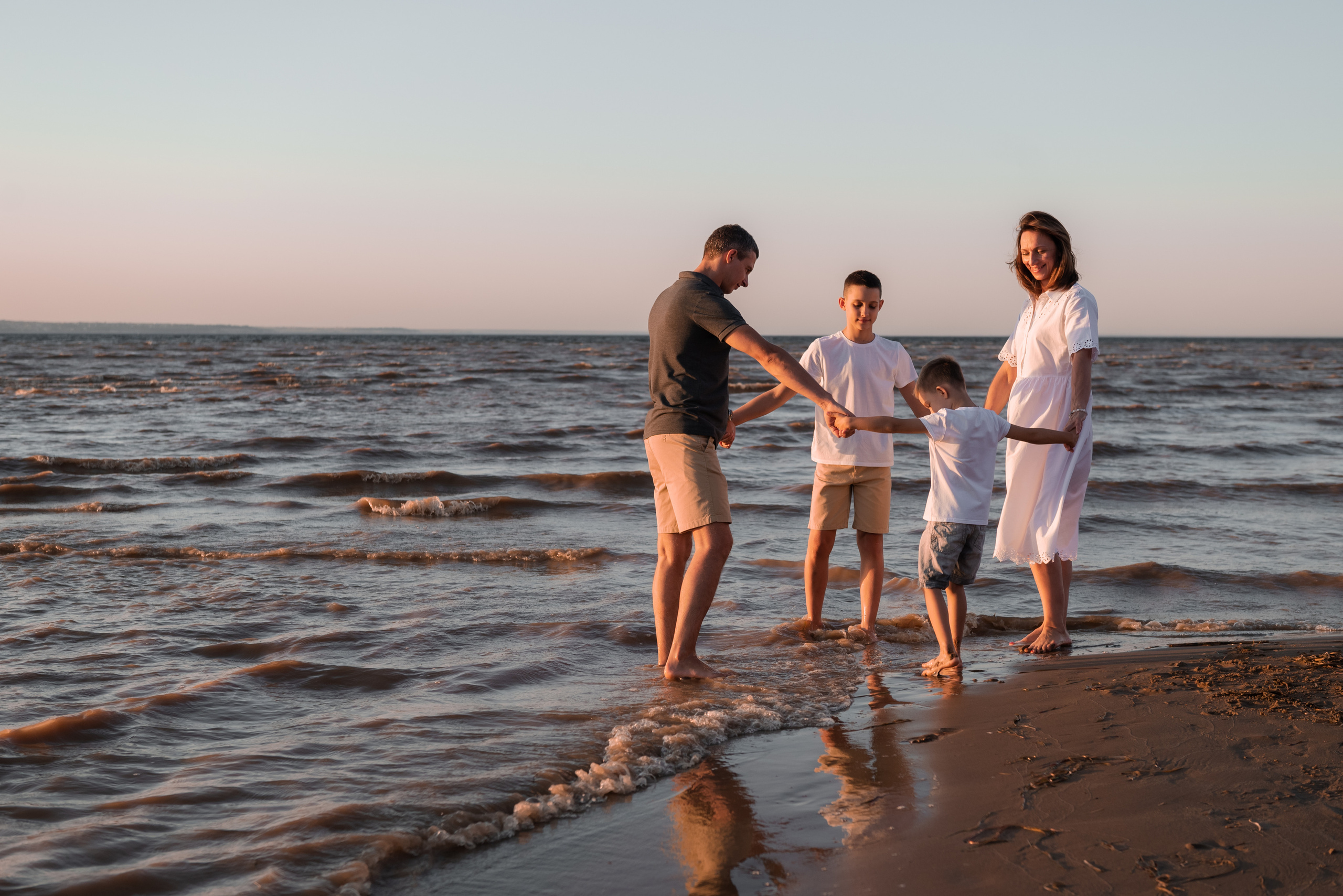 Сергей Оксана Иван и Егор. Семейный фотограф Ирина Сгибнева