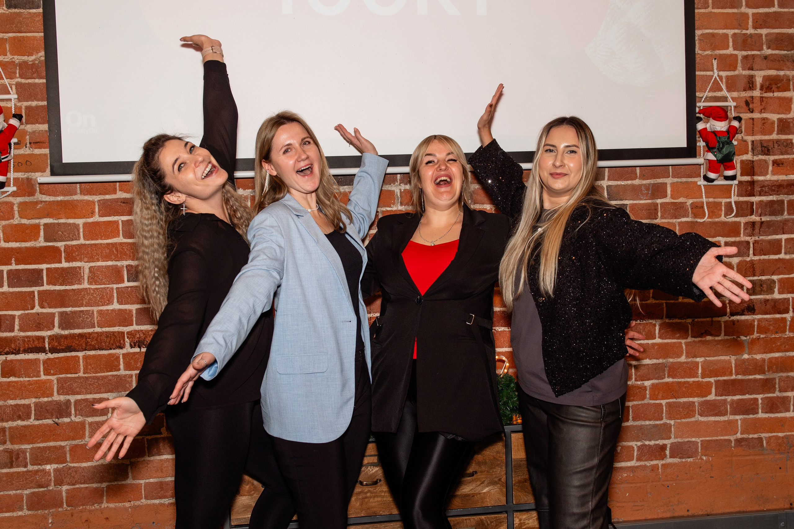 Корпорат Yapay. Профессиональный фотограф в Москве Александра Харламова