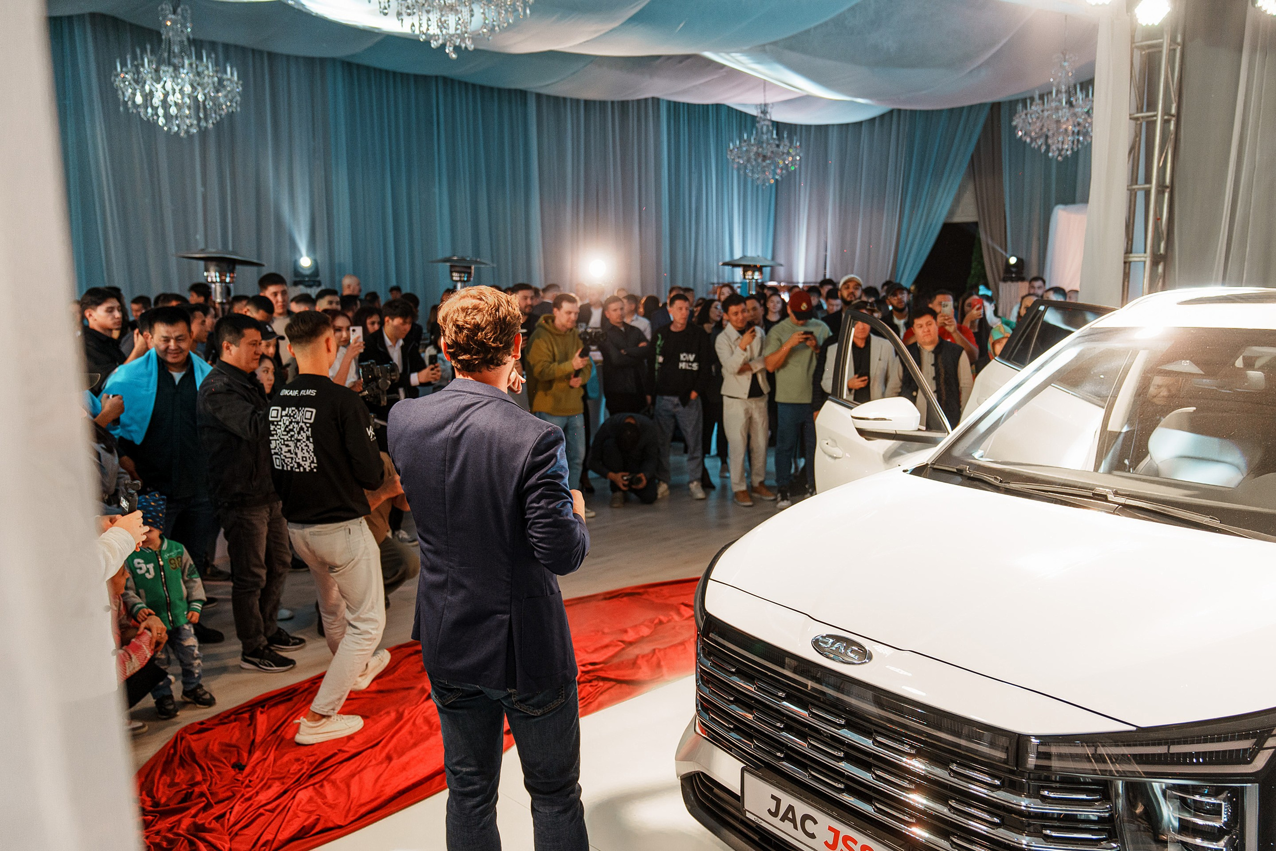 Презентация новой моделей JAC JS8. Фотограф TAULAN_1