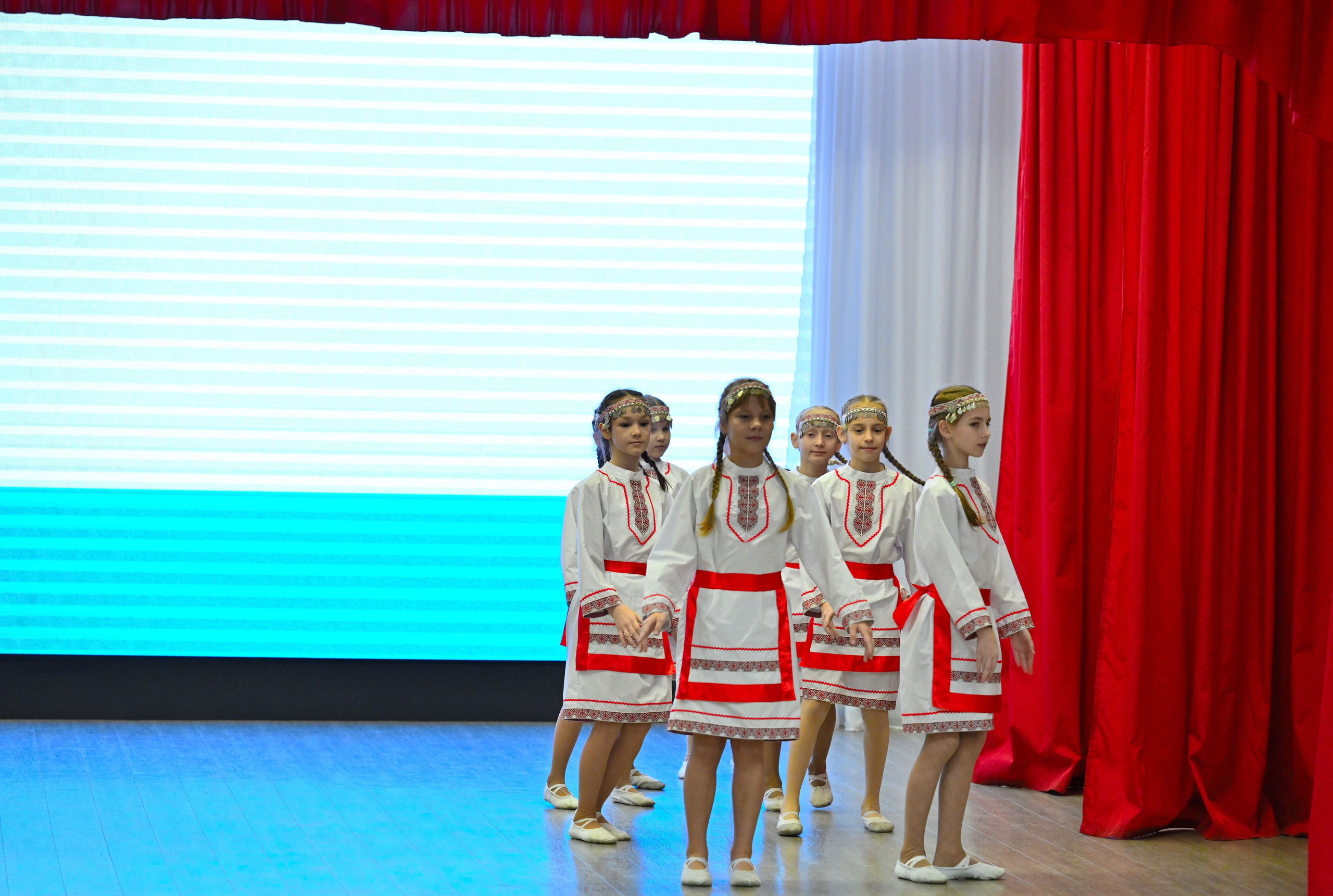 2025-11-21 День семьи 127. Снежинск фото Андрианов