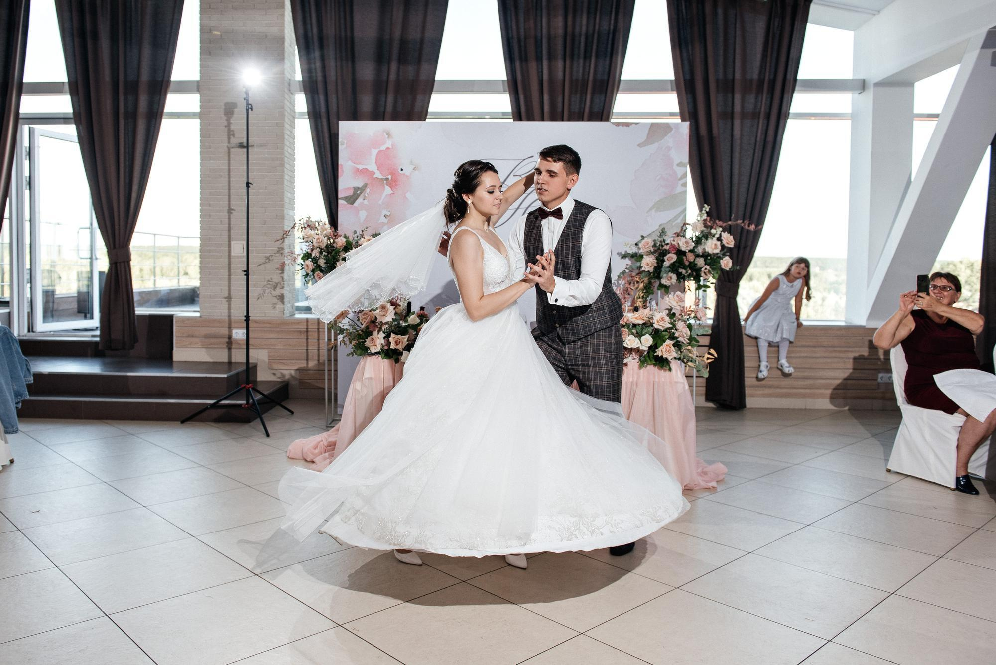 Юля и Влад. Свадебный и семейный фотограф в Новосибирске Наталья Зорина