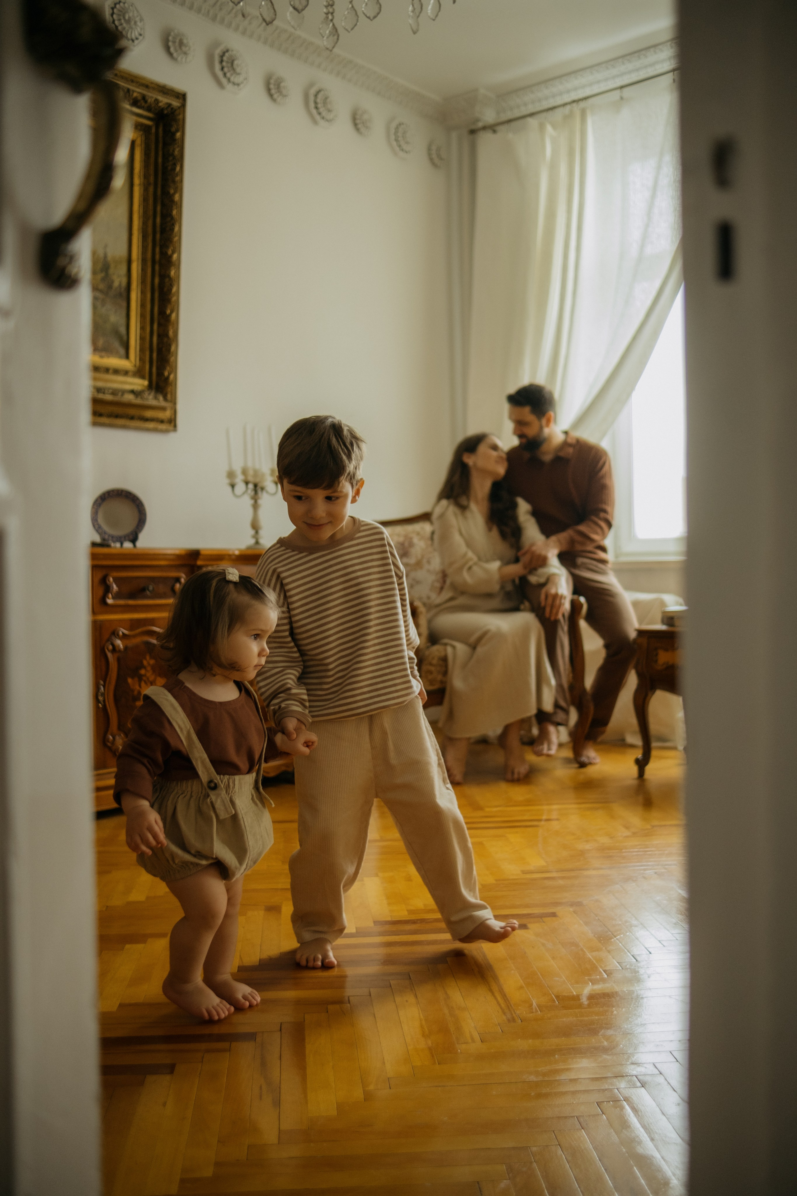 Семейные фотосессии дома и в студии. Семейный и детский фотограф в Москве Александра Михайлечко