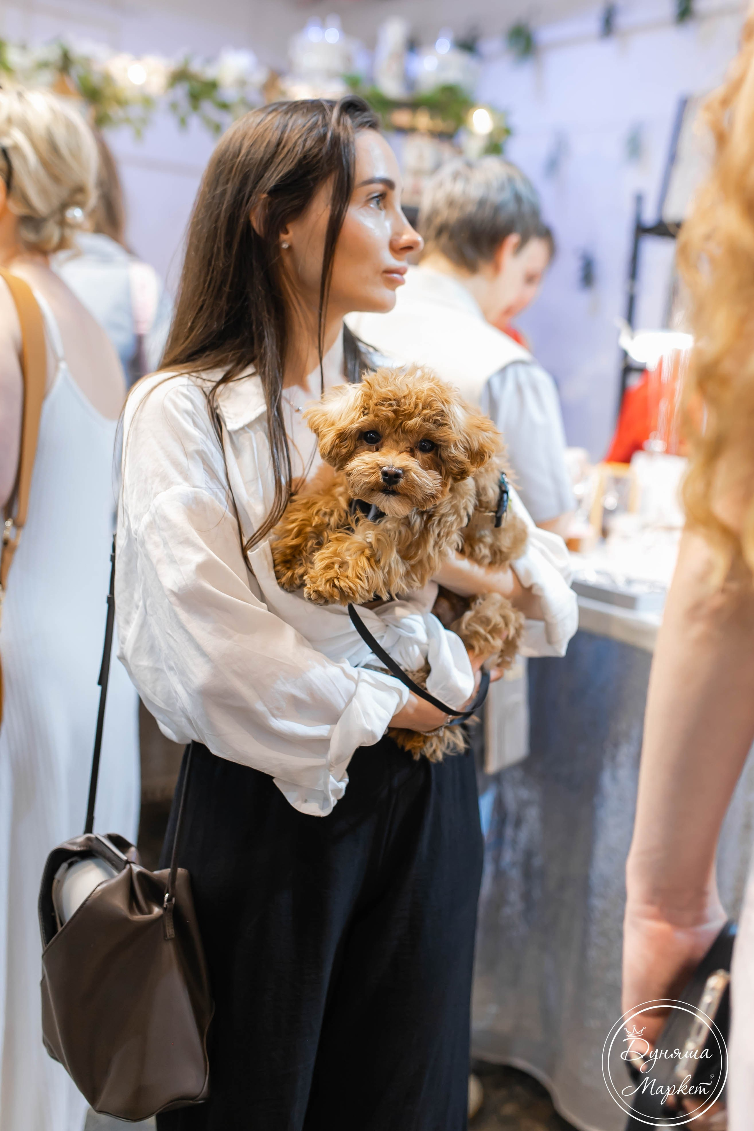 Дуняша. Главная