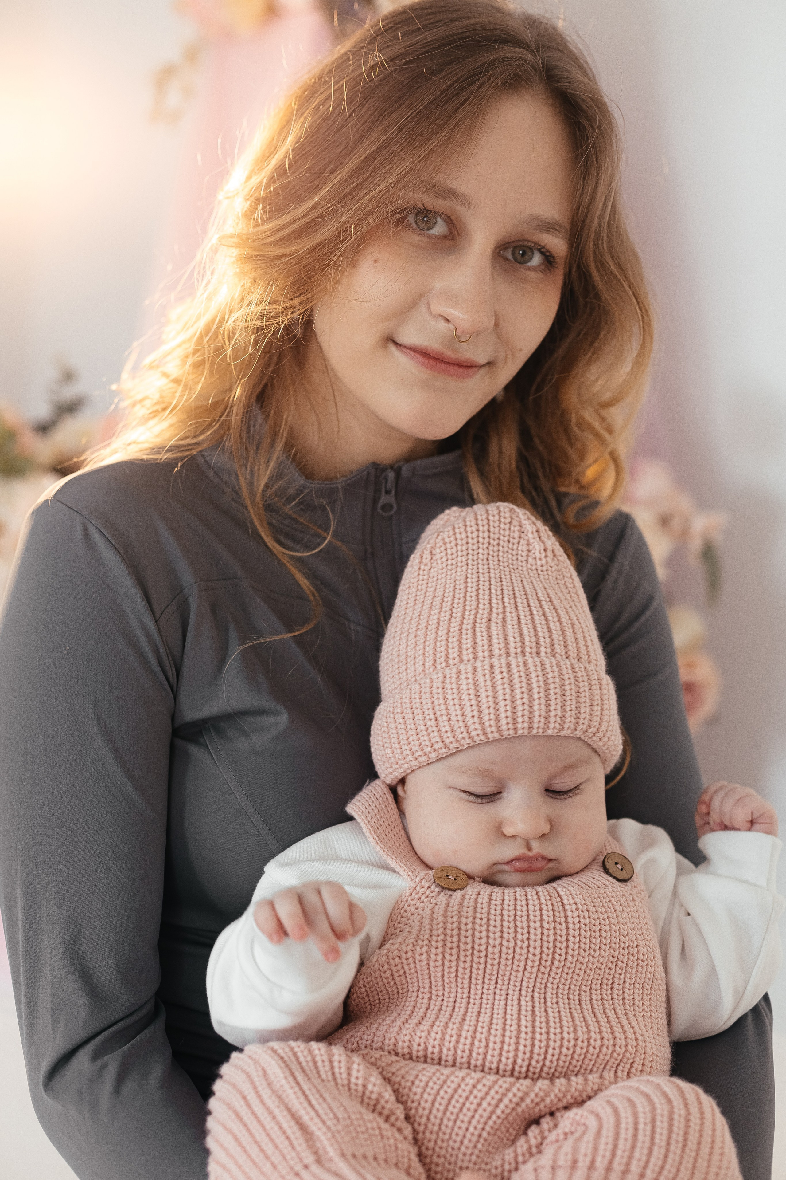 Зоя, Дима и Вика. Главная