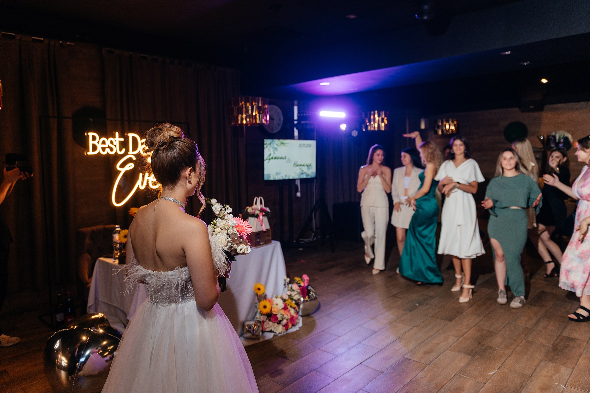 Свадебная фотосессия Наташи и Дани в МО. Свадебный и индивидуальный фотограф Никита Роут | Москва