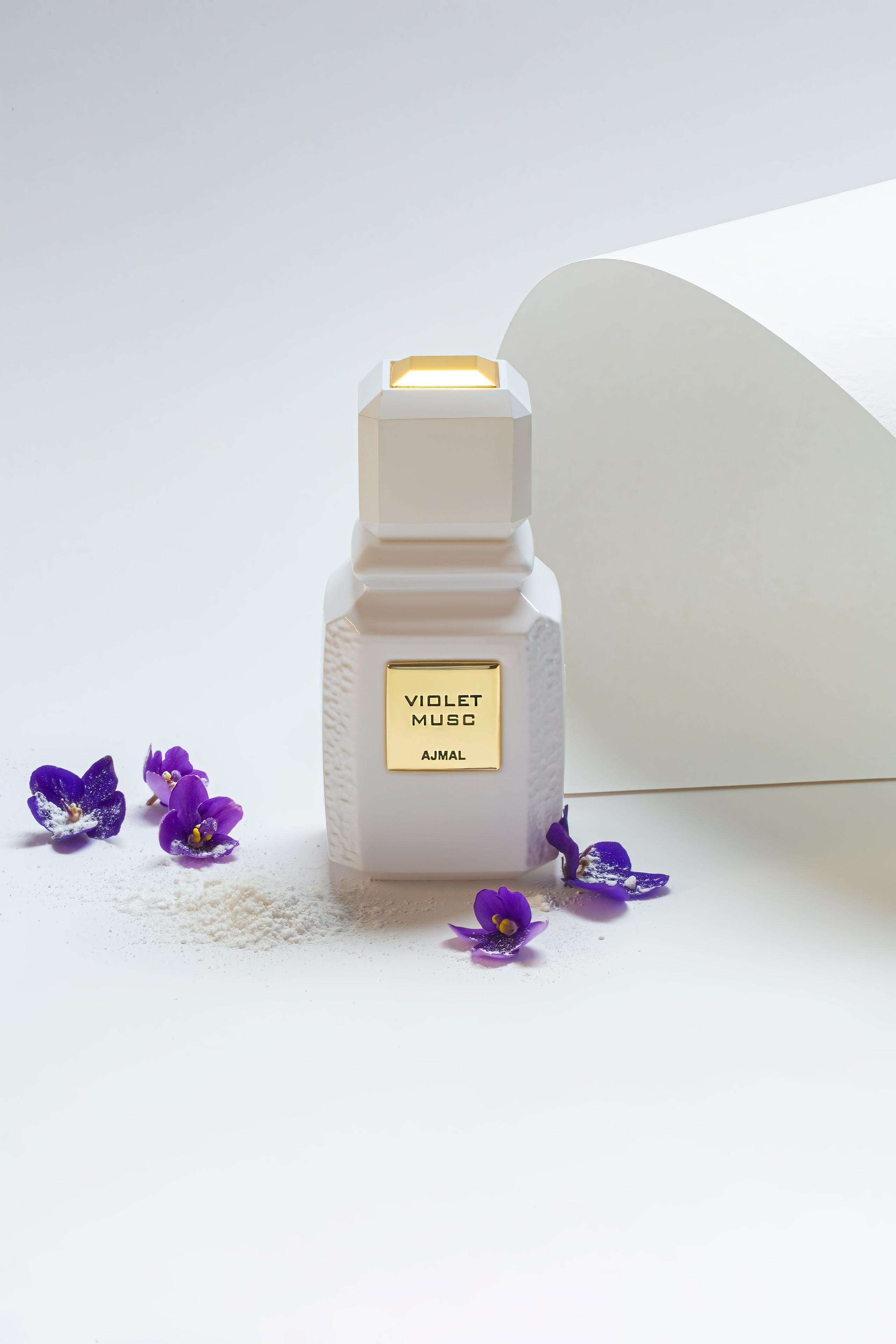 Художественная обработка парфюмов | Студия SVITHART