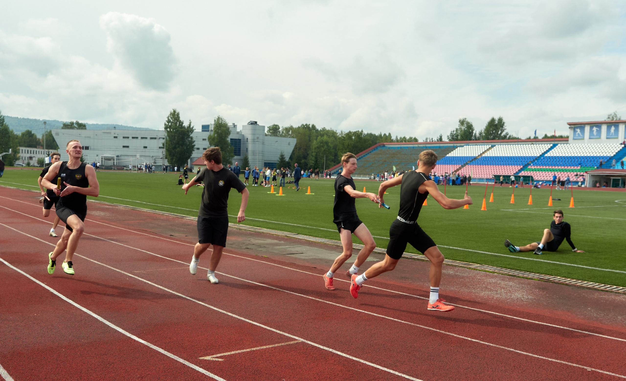 Праздник Спорта (День физкультурника). Семейный и детский фотограф в Междуреченск Олег Бамбульский