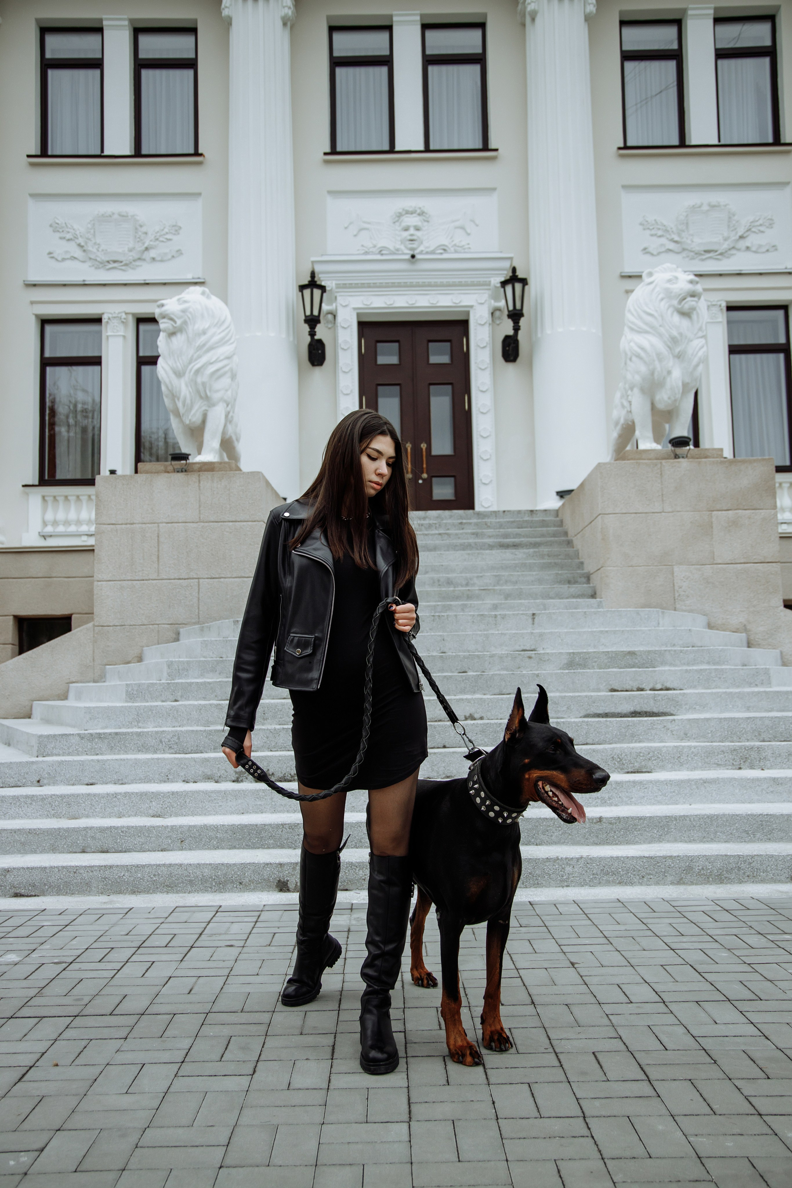 Лера с доберманом. Татьяна Мирзоян